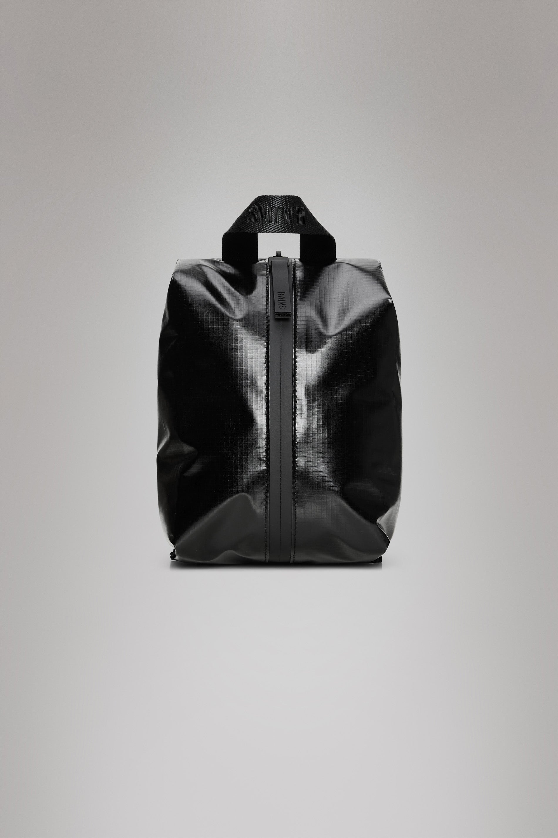 RAINS Sibu Wash Bag Black 5L H12 x D14 x W30 cm Wash Bag