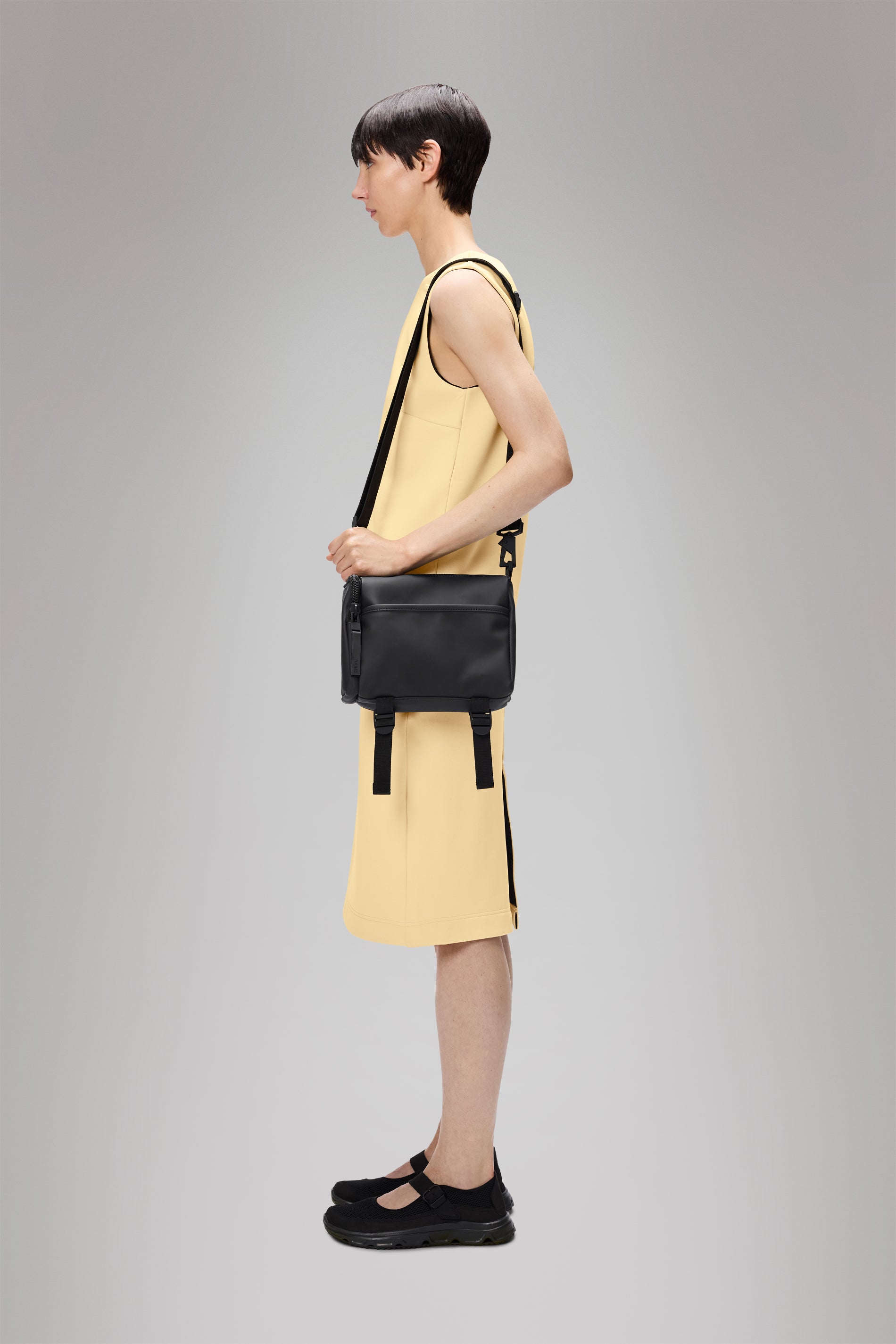 Rains Texel Crossbody Bag Black 4L H17 x D9.50 x W25 cm Crossbody