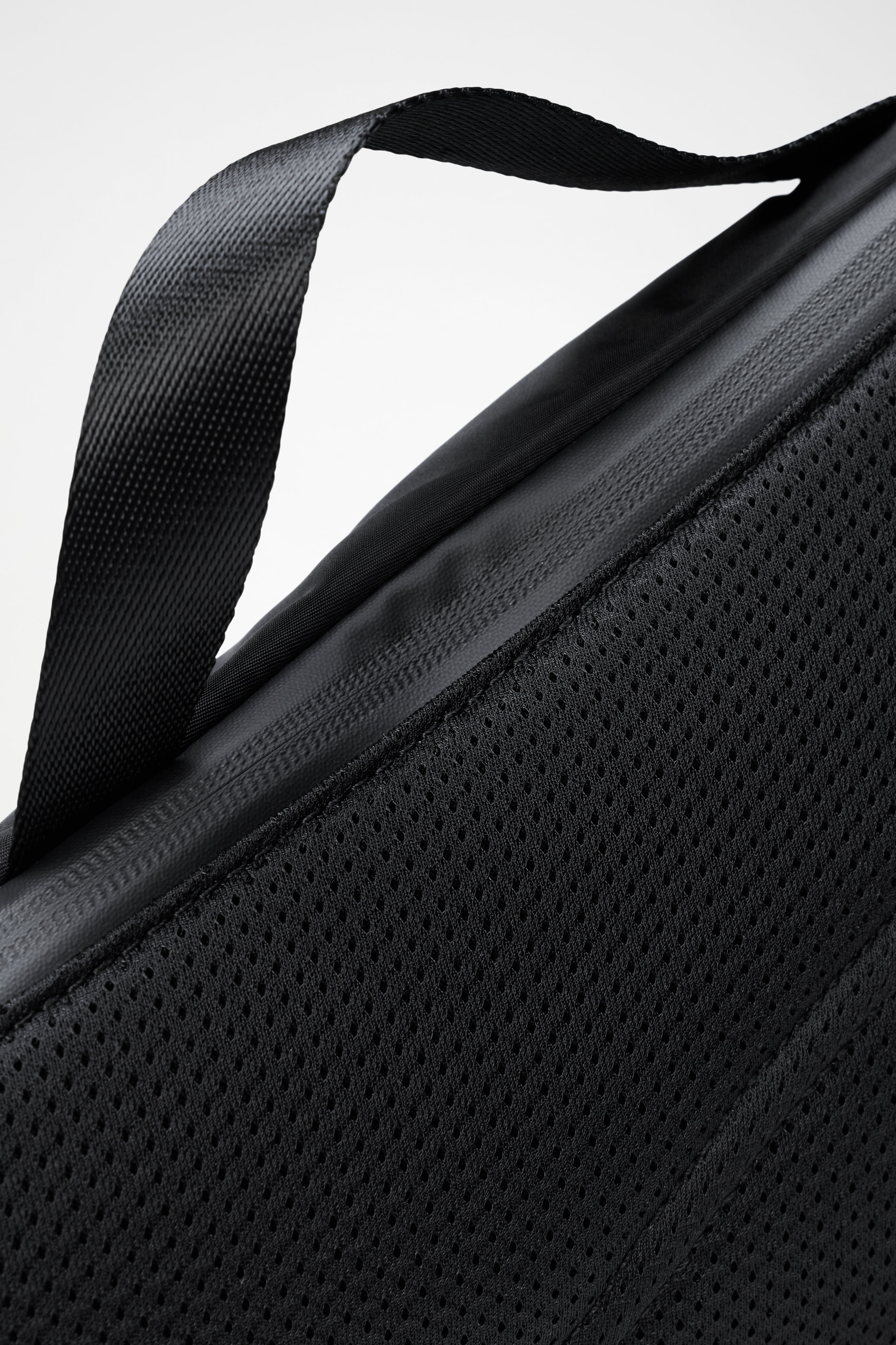 Delphi Crossbody Bag