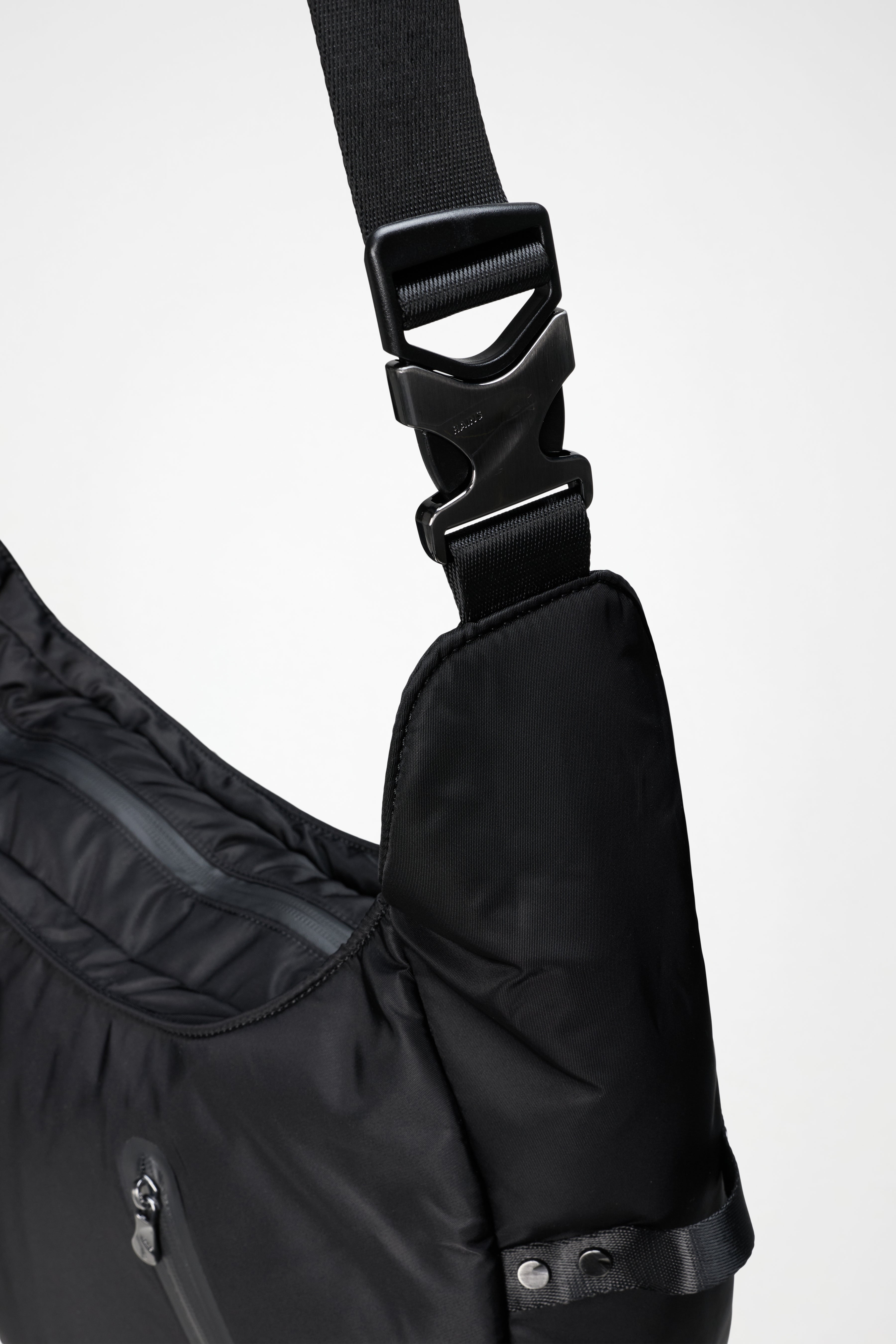 Delphi Shoulder Bag Large