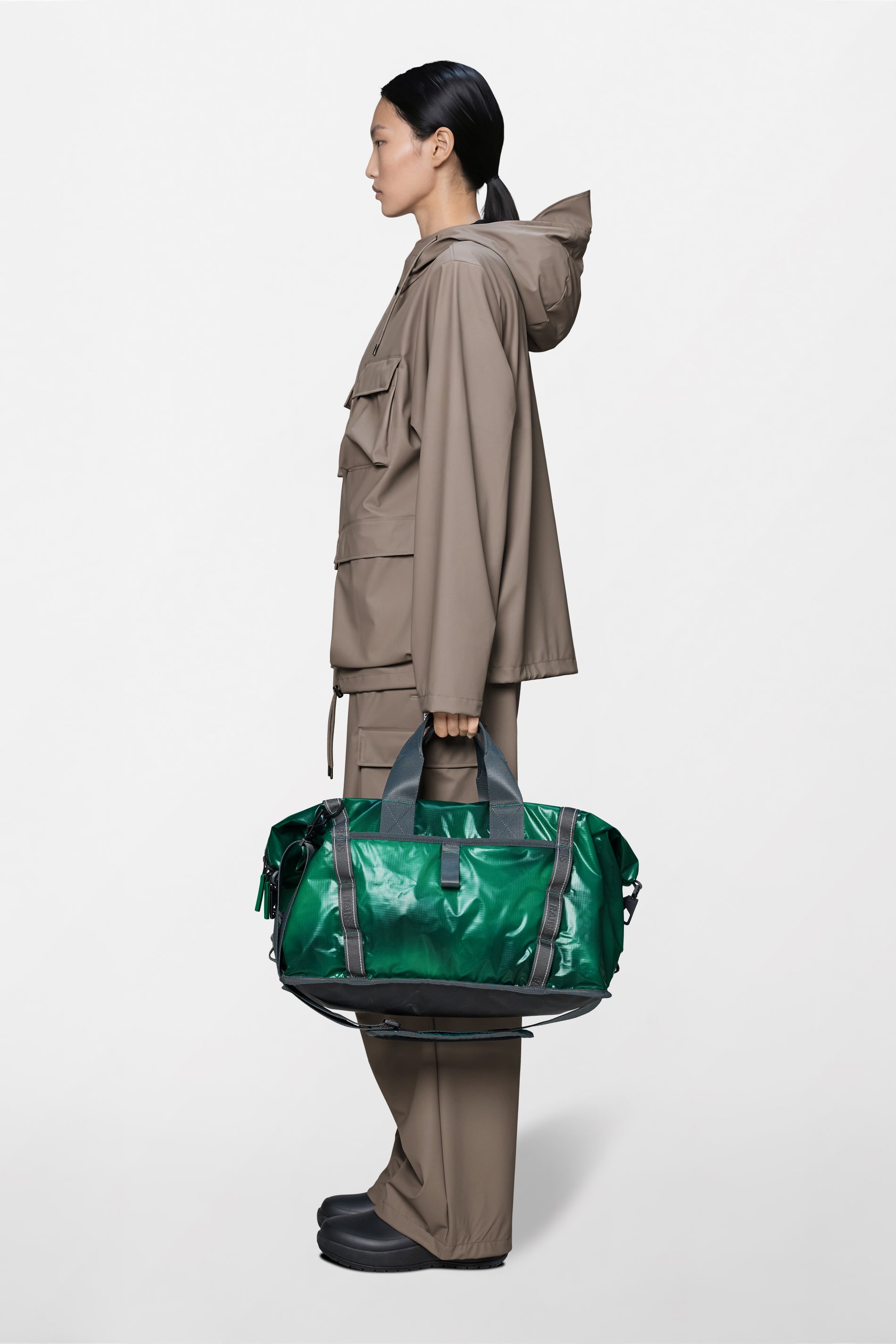 RAINS Sibu Weekend Bag Envy Weekender