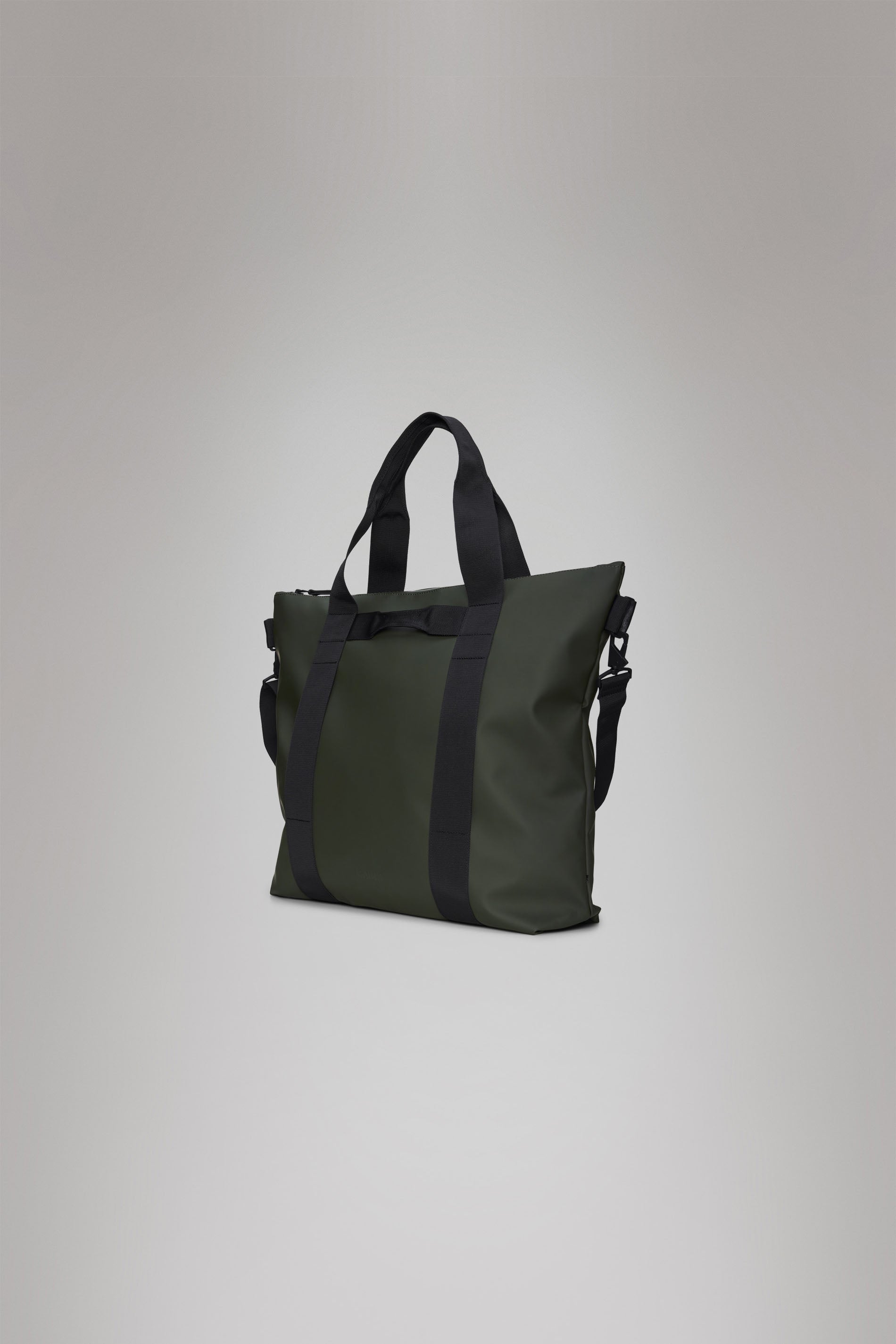 RAINS Tote Bag Green 23L H45 x D12 x W44 cm Tote