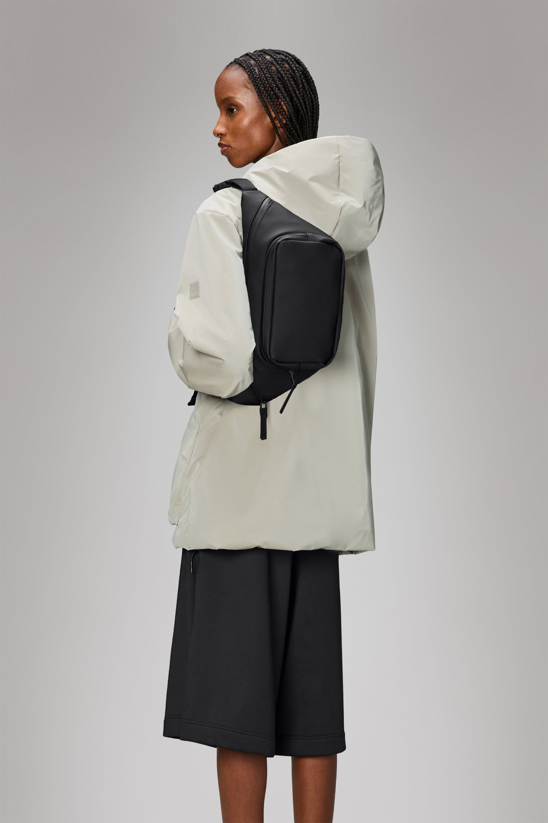 RAINS Bum Bag Black 2.20L H18.50 x D3 x W41 cm Bum bag