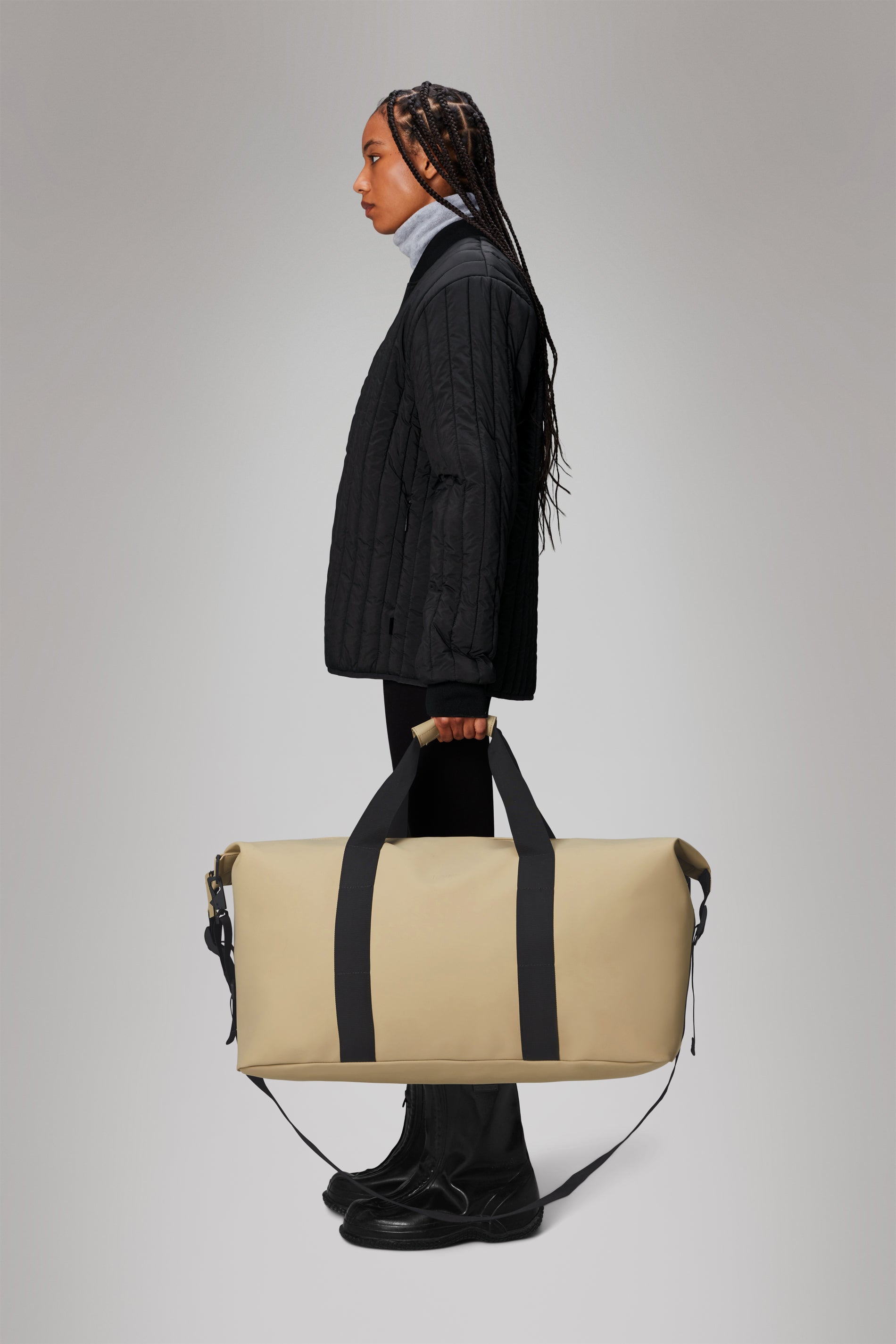 RAINS Hilo Weekend Bag Large Sand 47L H29 x D27 x W60 cm Weekender