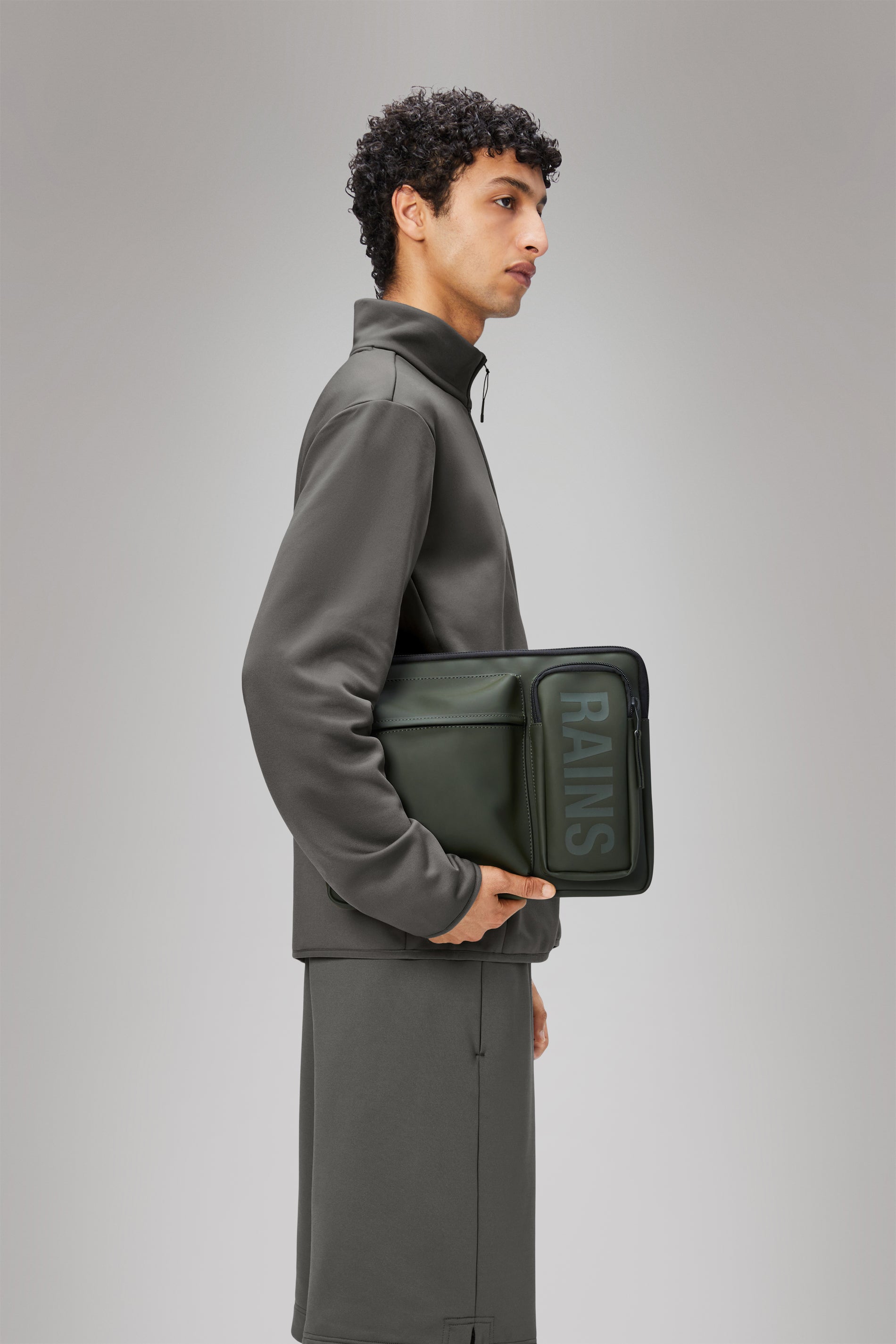 RAINS Texel Laptop Case 13″/14″ Green 2.20L H25 x D2.50 x W35 cm Laptop Case