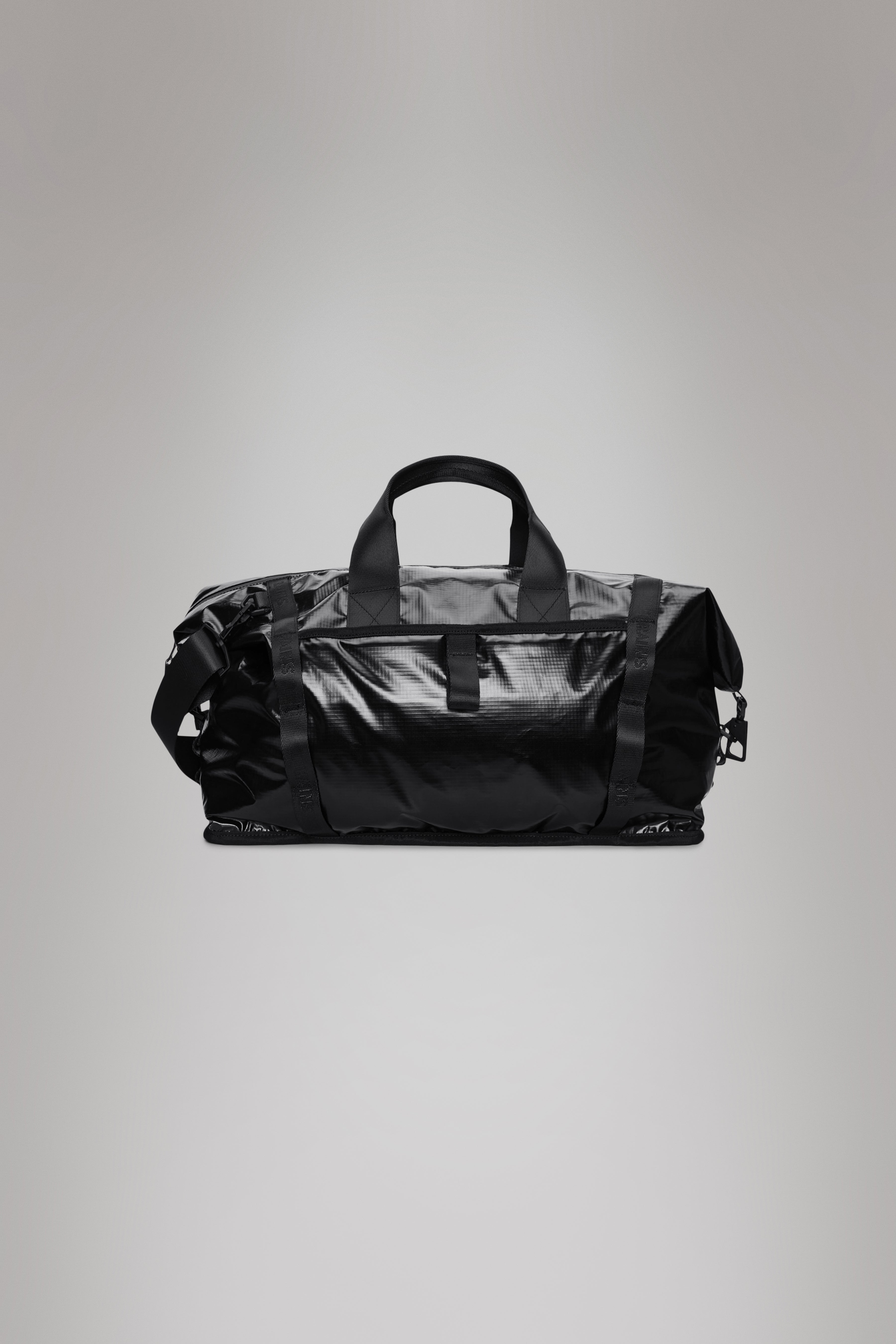RAINS Sibu Weekend Bag Black 44L H29 x D26 x W58.50 cm Weekender