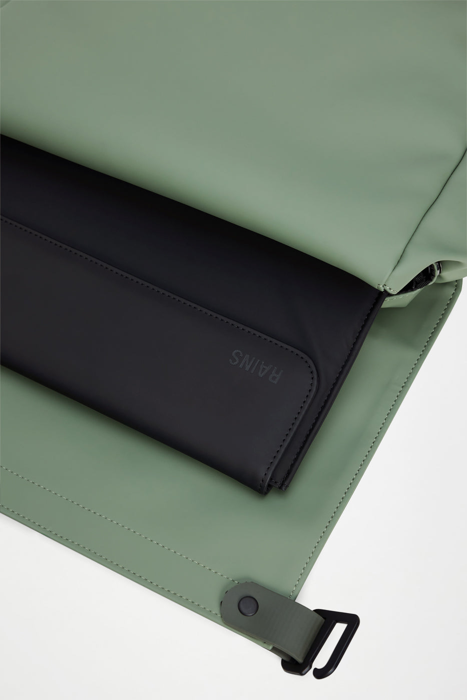 RAINS OTG Backpack Well Backpack