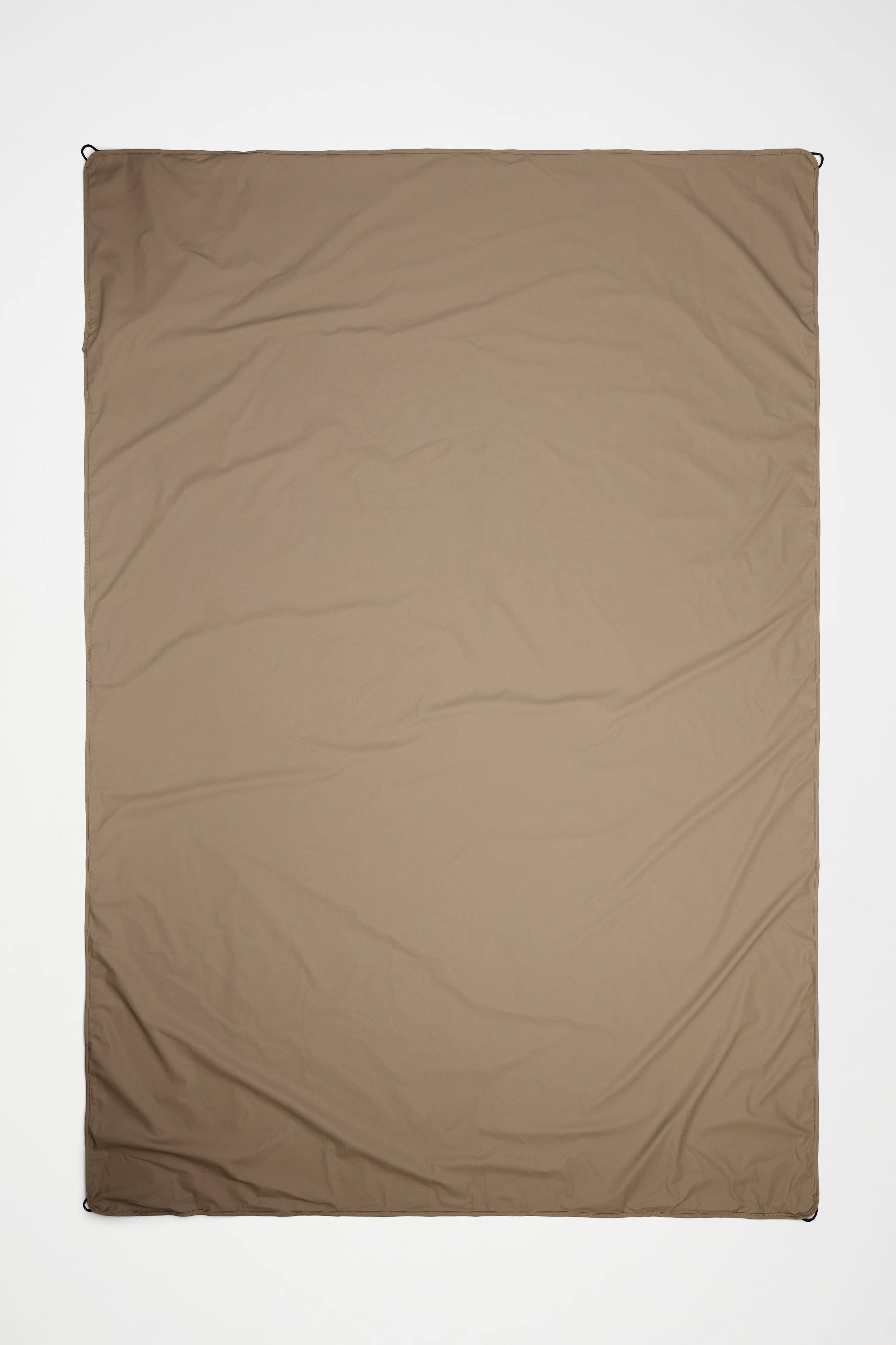 RAINS Picnic Blanket Beige