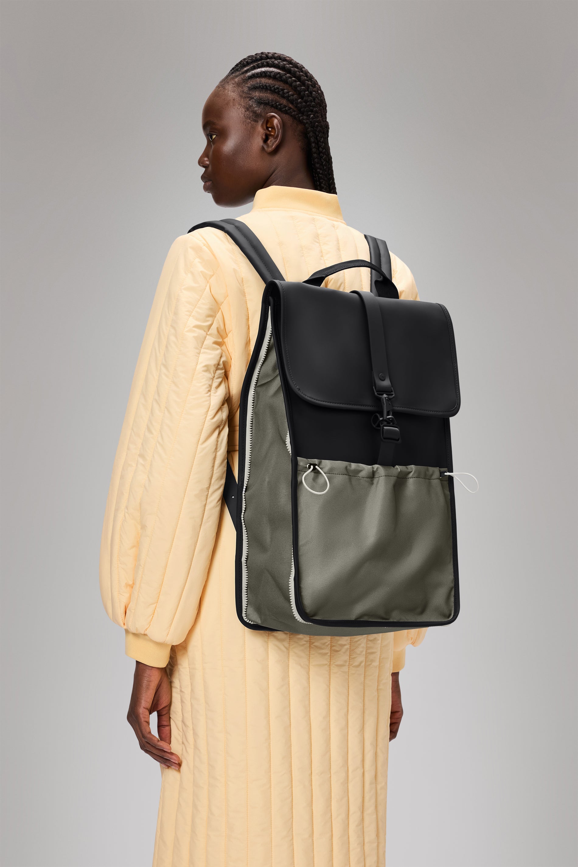 RAINS Mix Backpack Black 23L H48 x D16 x W30 cm Backpack