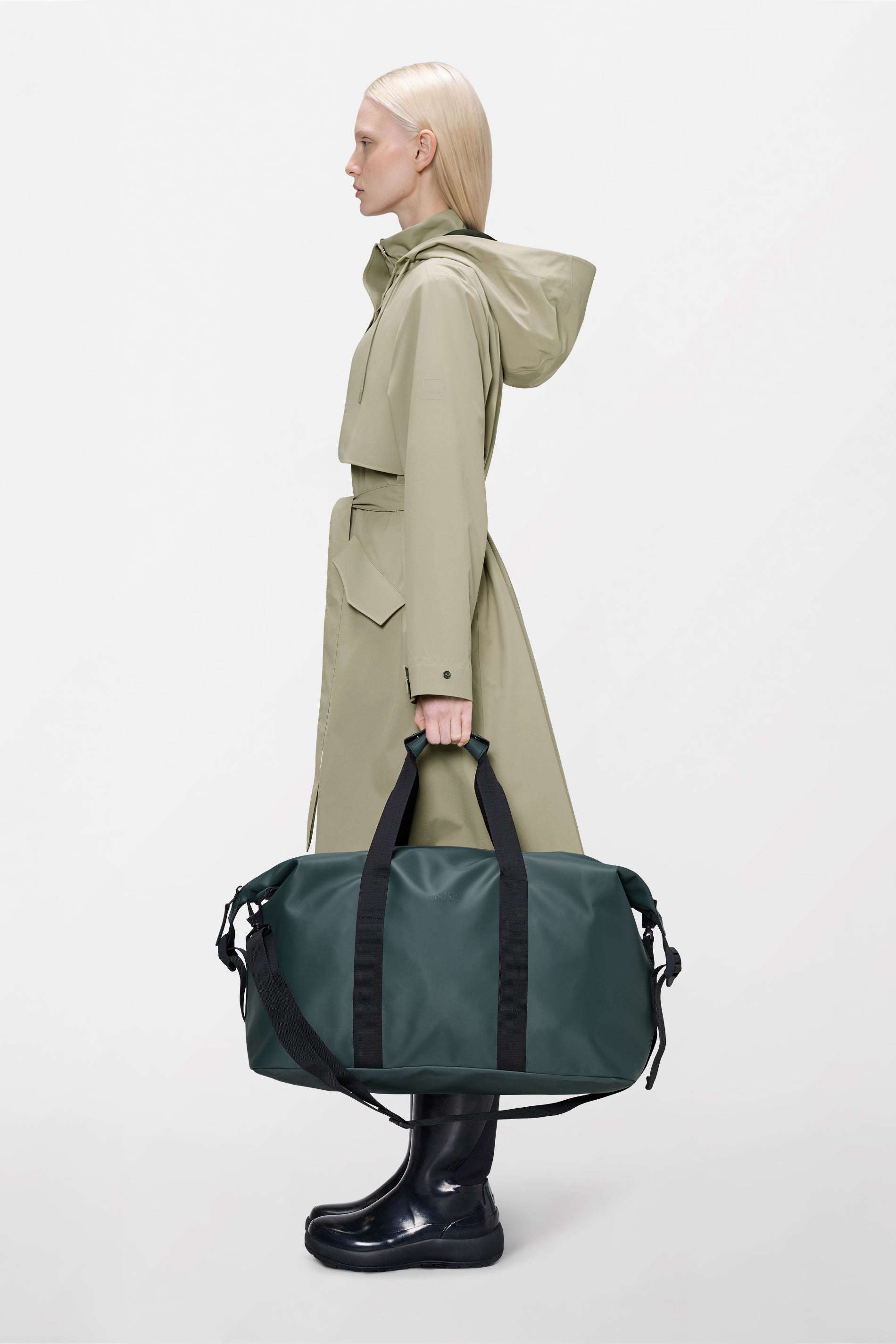 RAINS Hilo Weekend Bag Mystique 36L H27 x D24 x W53 cm Weekender