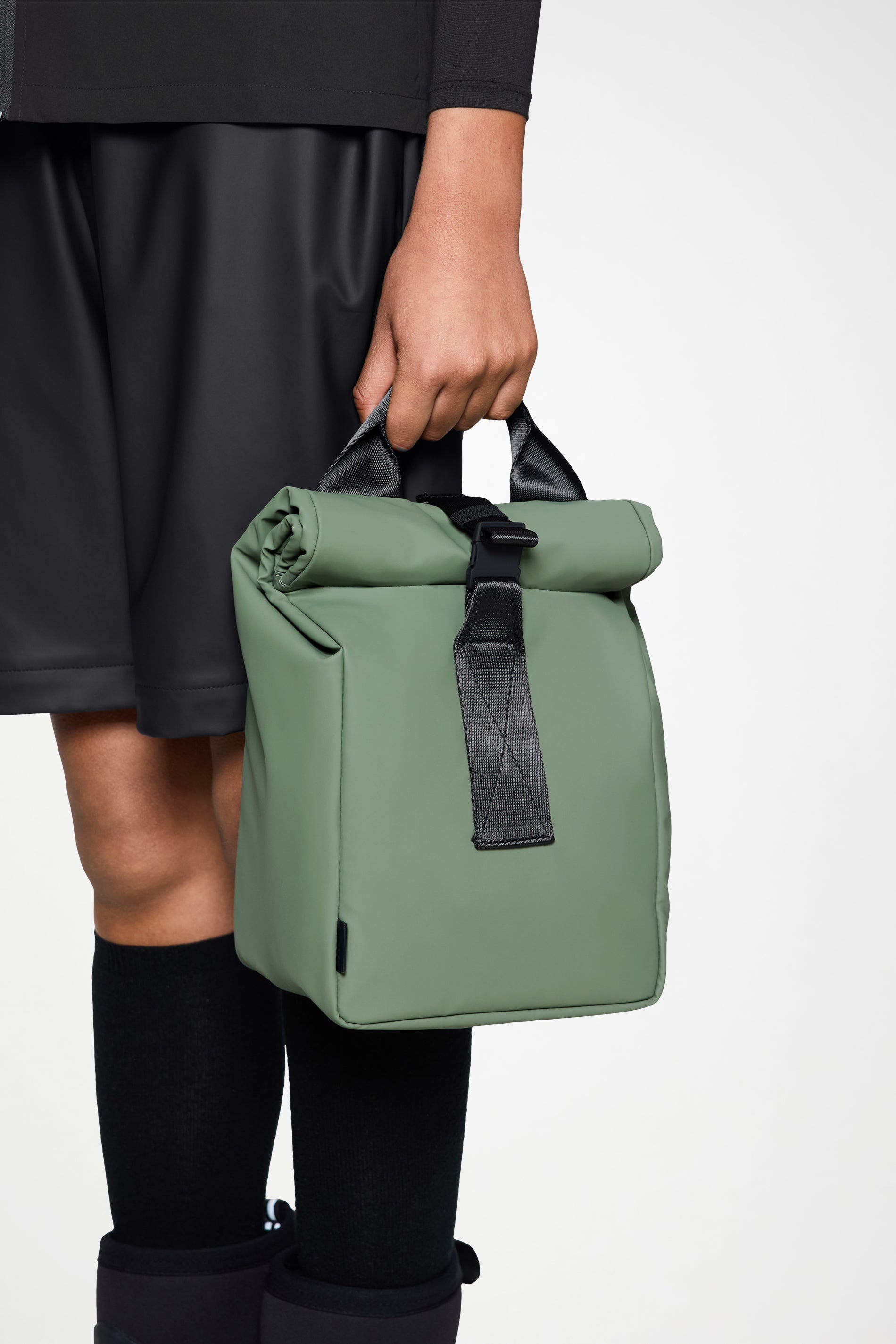 RAINS Soft Cooler Lunch Bag Well 7.40L H39 x D14 x W19 cm Lunch Bag