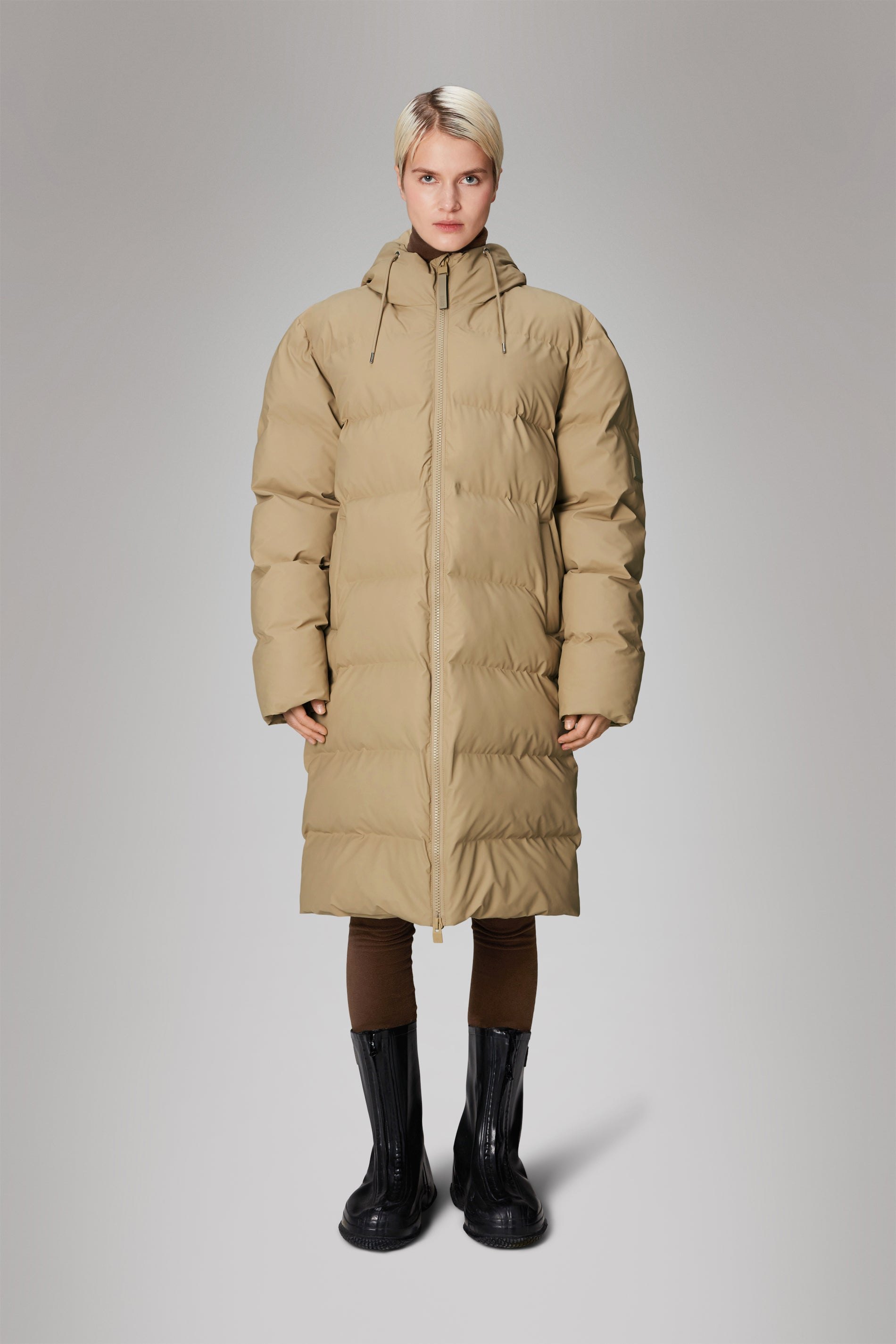 Rains Alta Longer Puffer Jacket Jackets 24 Sand
