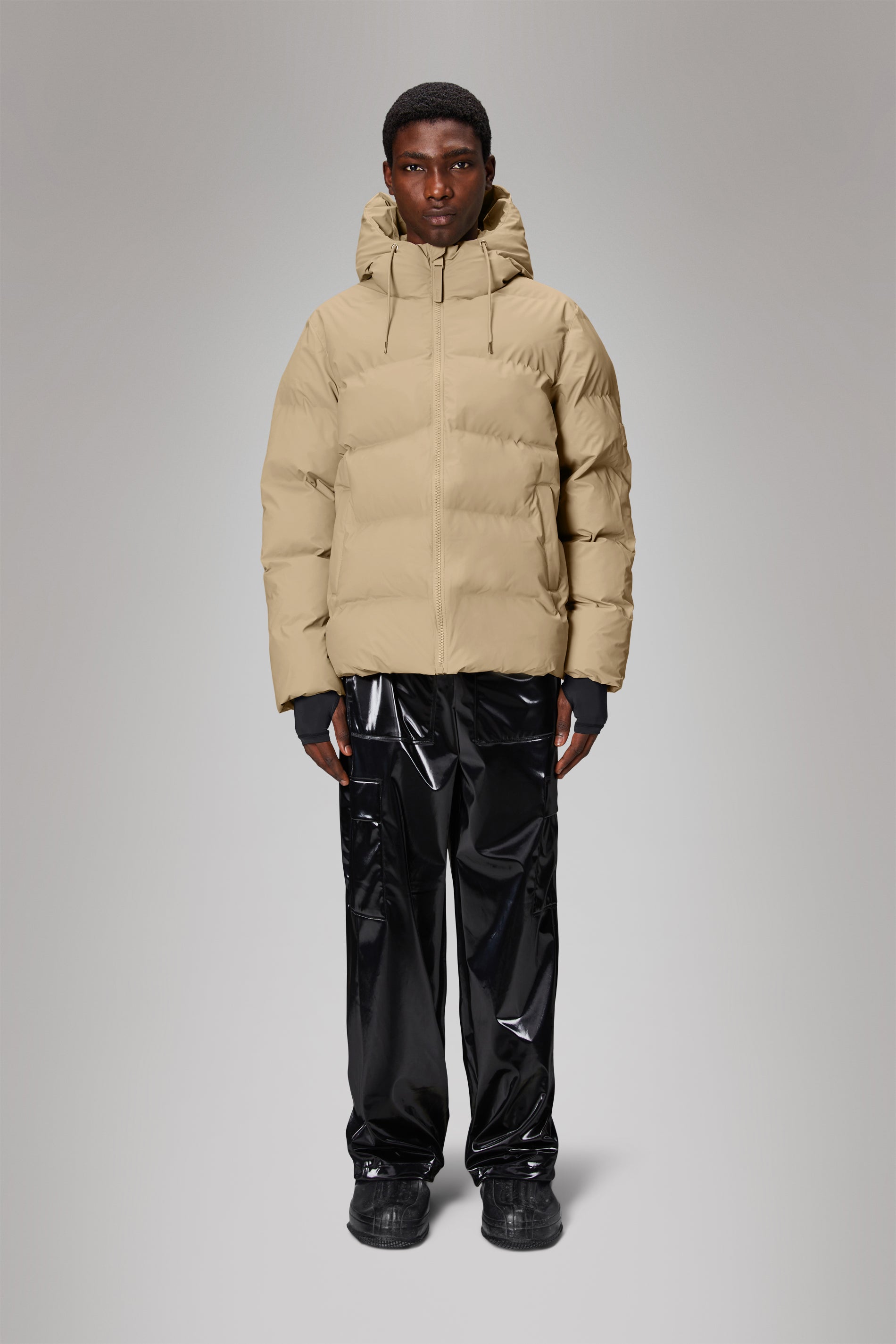 Rains Alta Puffer Jacket Jackets 24 Sand