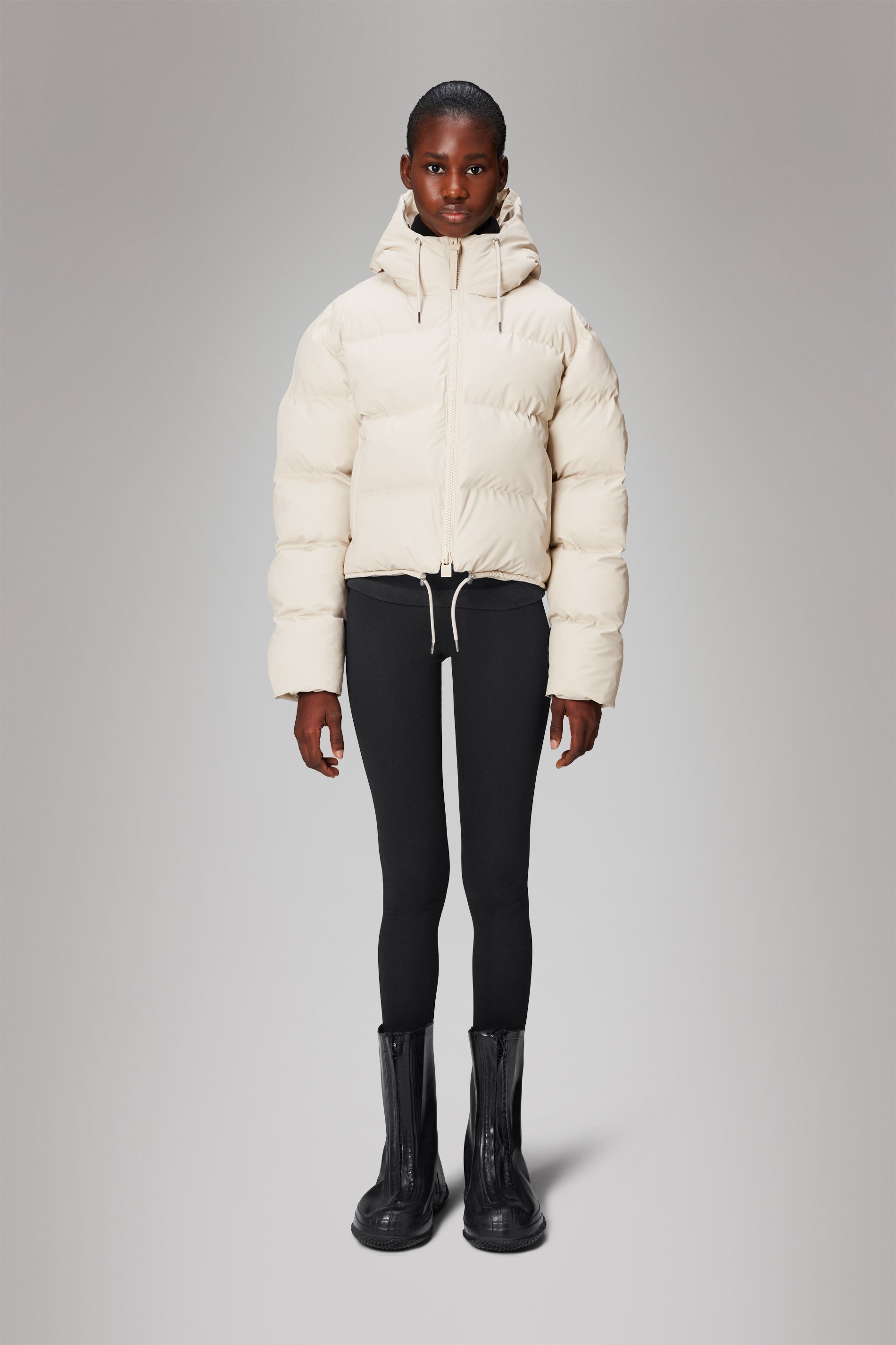 Rains Alta Short Puffer Jacket Jackets 26 Dune