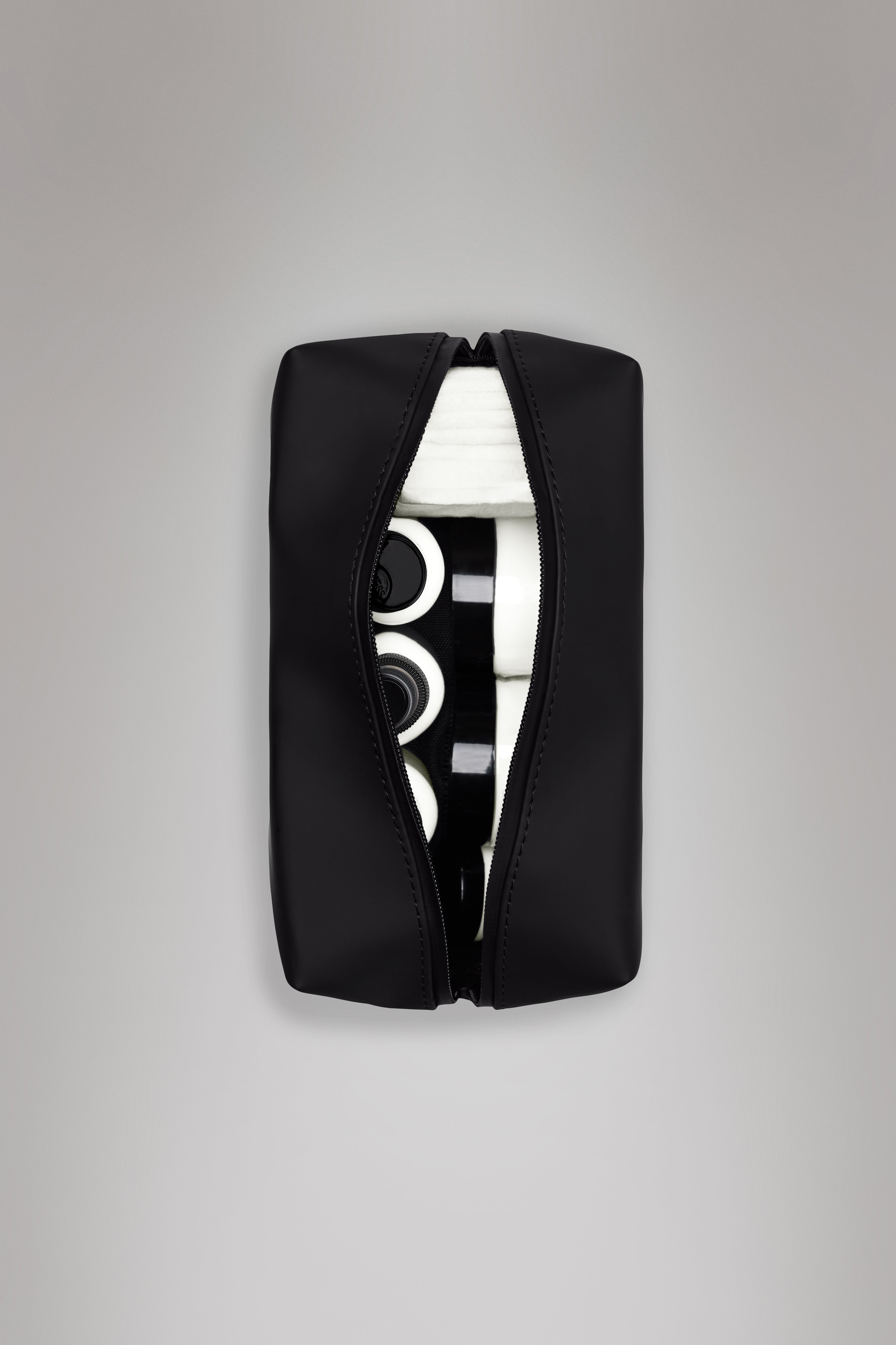 RAINS Wash Bag Small Black Wash Bag