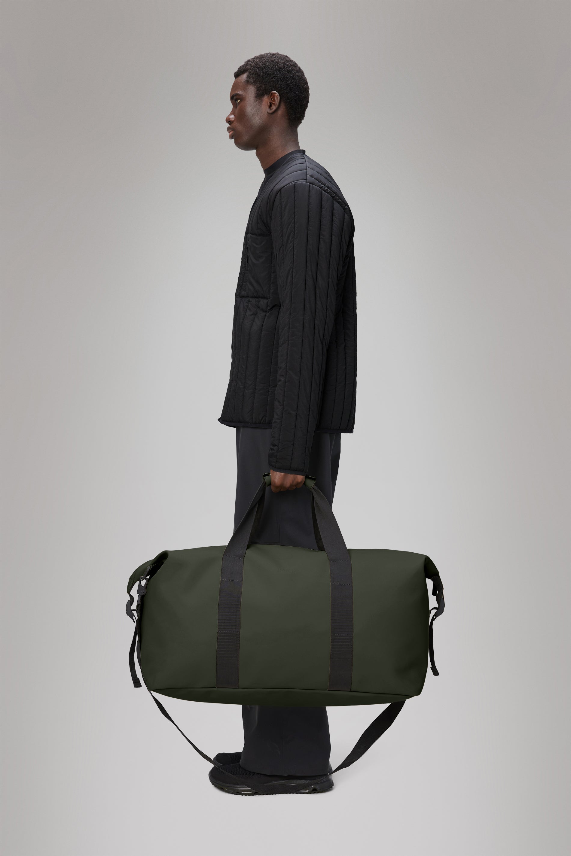 RAINS Hilo Weekend Bag Large Green 47L H29 x D27 x W60 cm Weekender