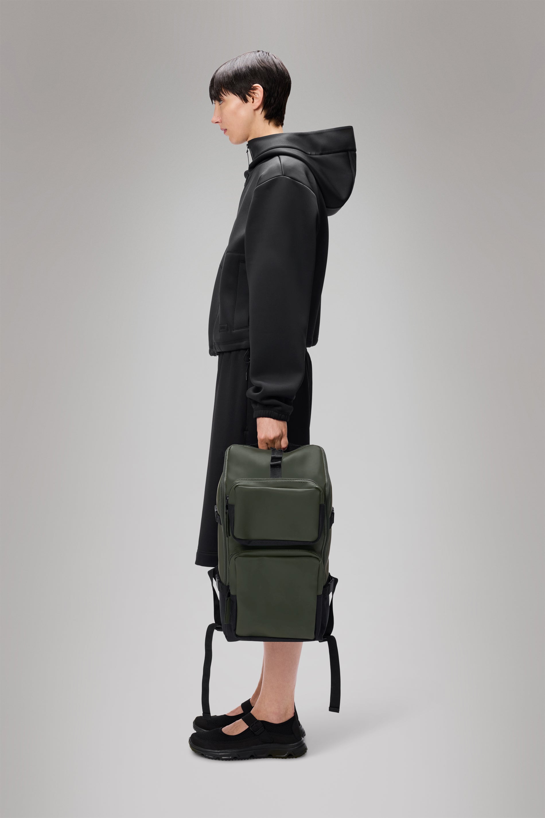 RAINS Trail Cargo Backpack Green 14L H45 x D12 x W26 cm Backpack