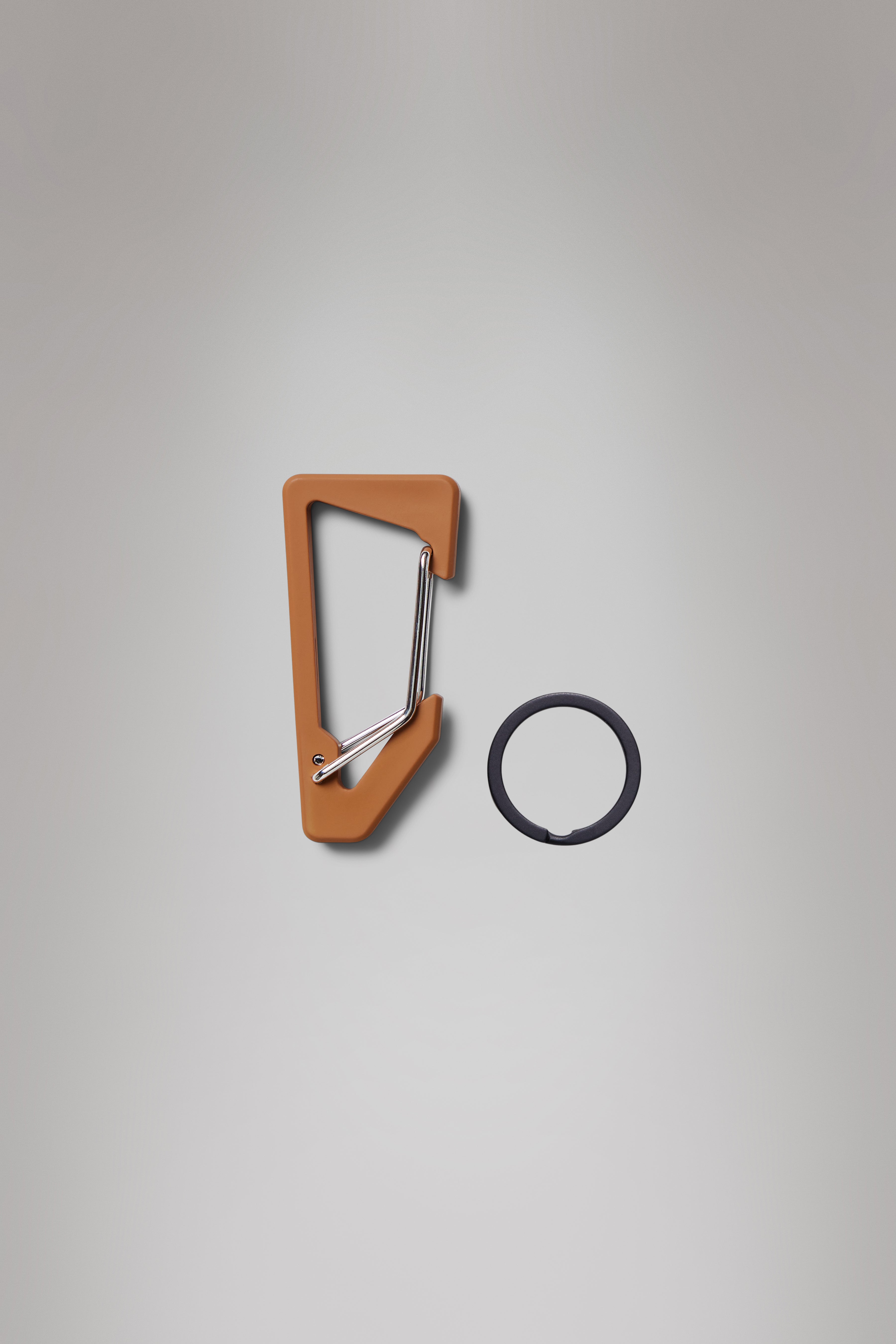 RAINS Rains Carabiner Rust Lifestyle