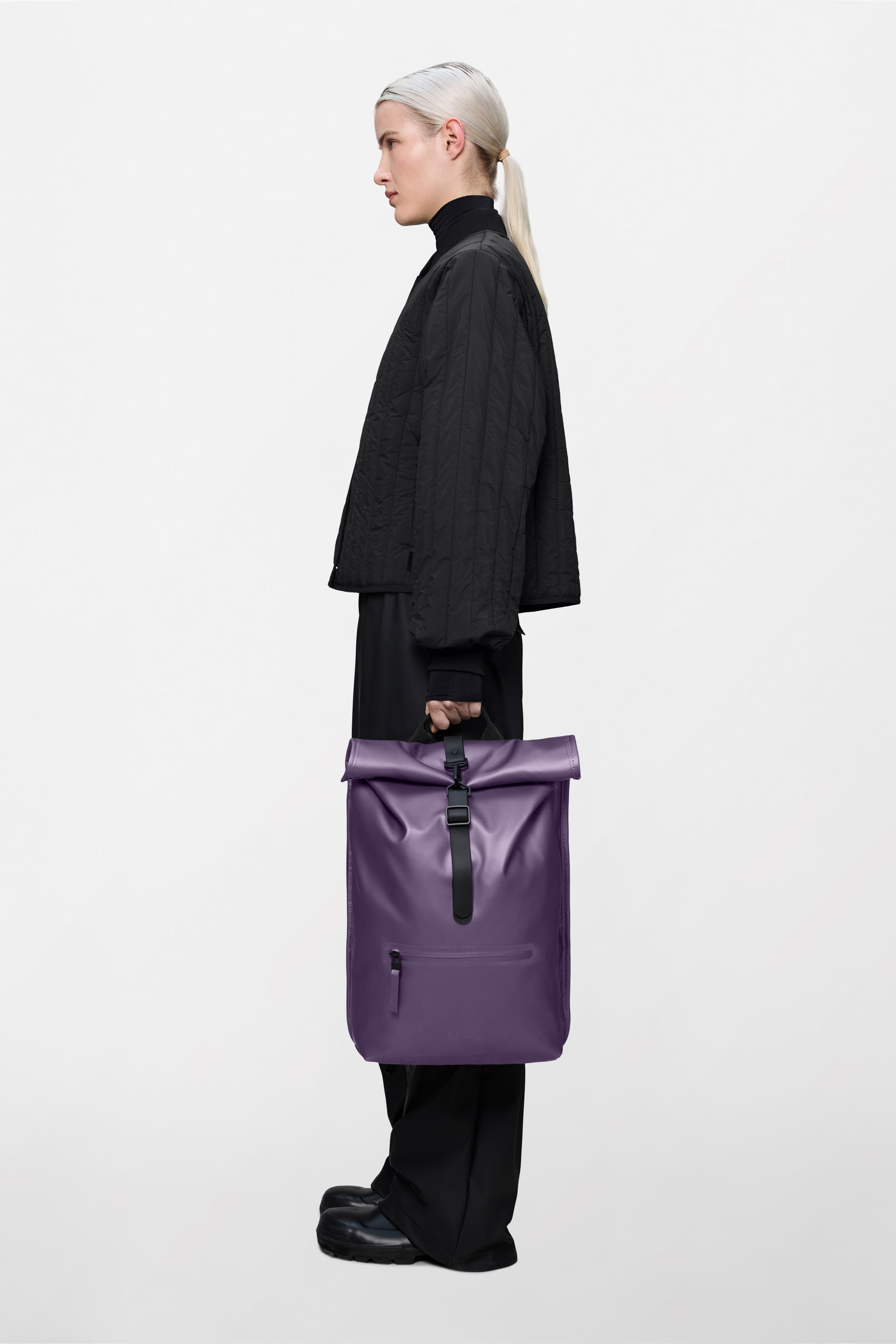 RAINS Rolltop Rucksack Body 17L H48 x D11 x W32 cm Backpack