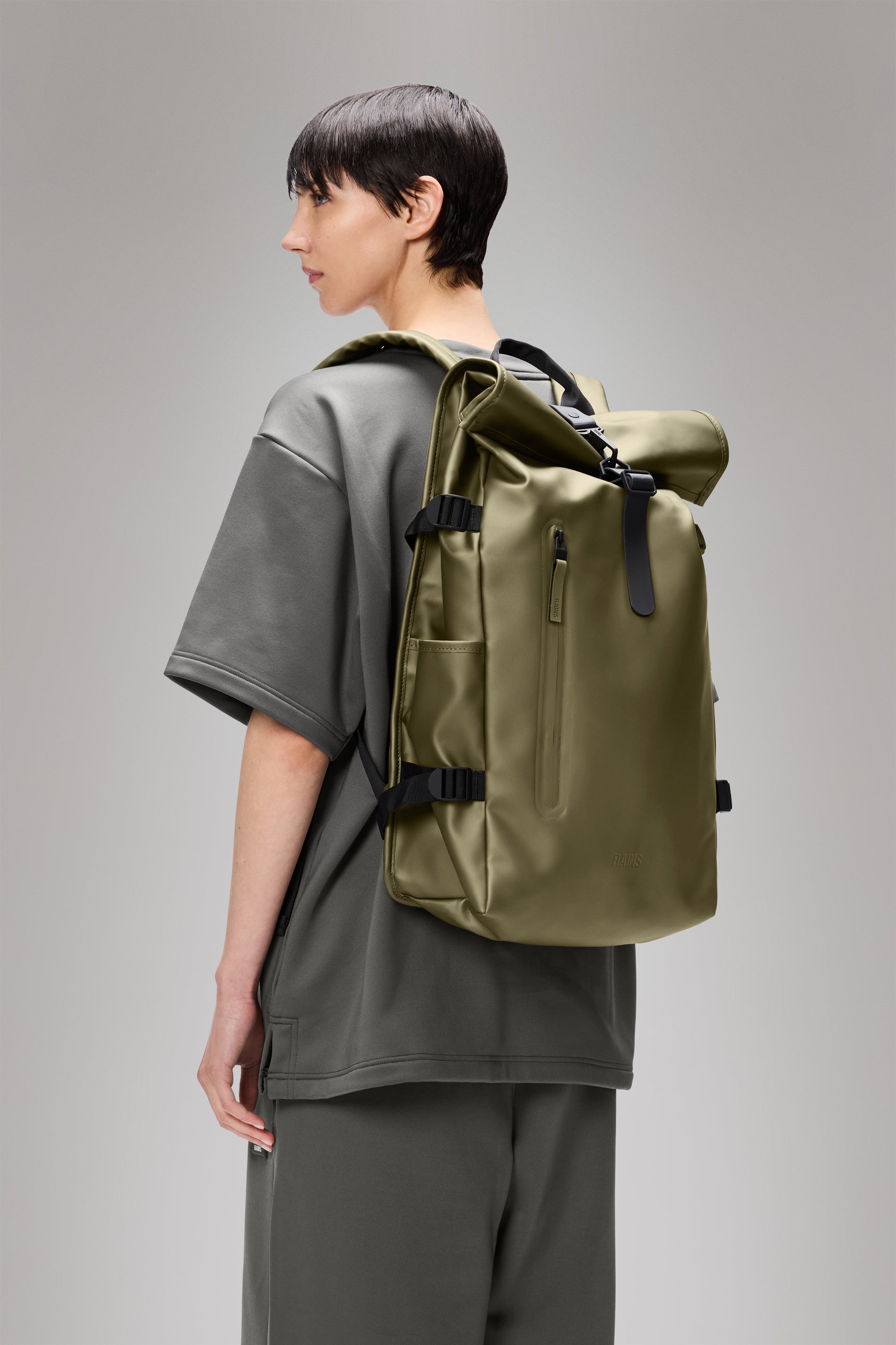RAINS Rolltop Rucksack Large Revel Backpack