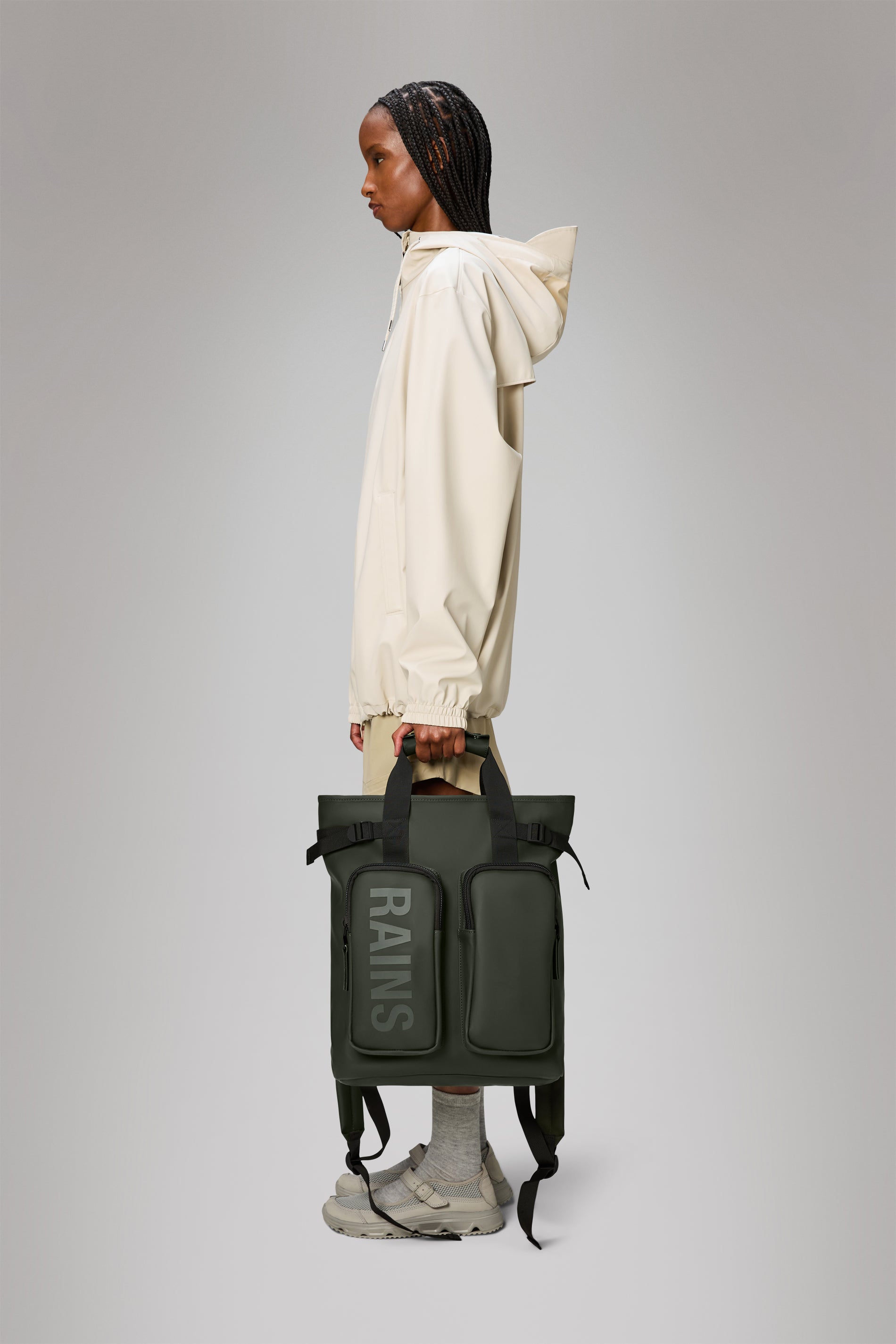 RAINS Texel Tote Backpack Green 17L H43 x D12.50 x W32 cm Backpack