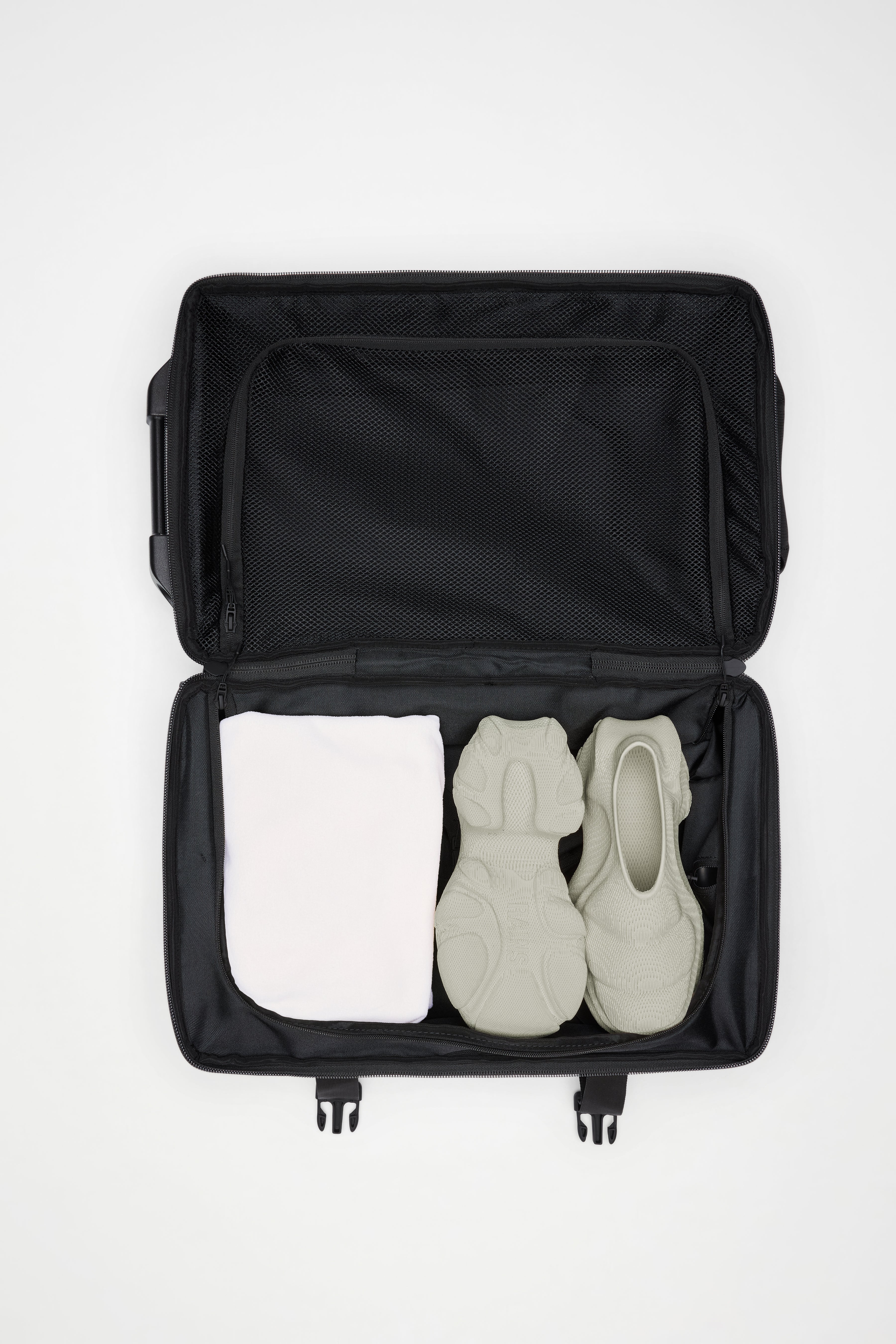 RAINS Texel Cabin Duffel Bag Large Black Cabin