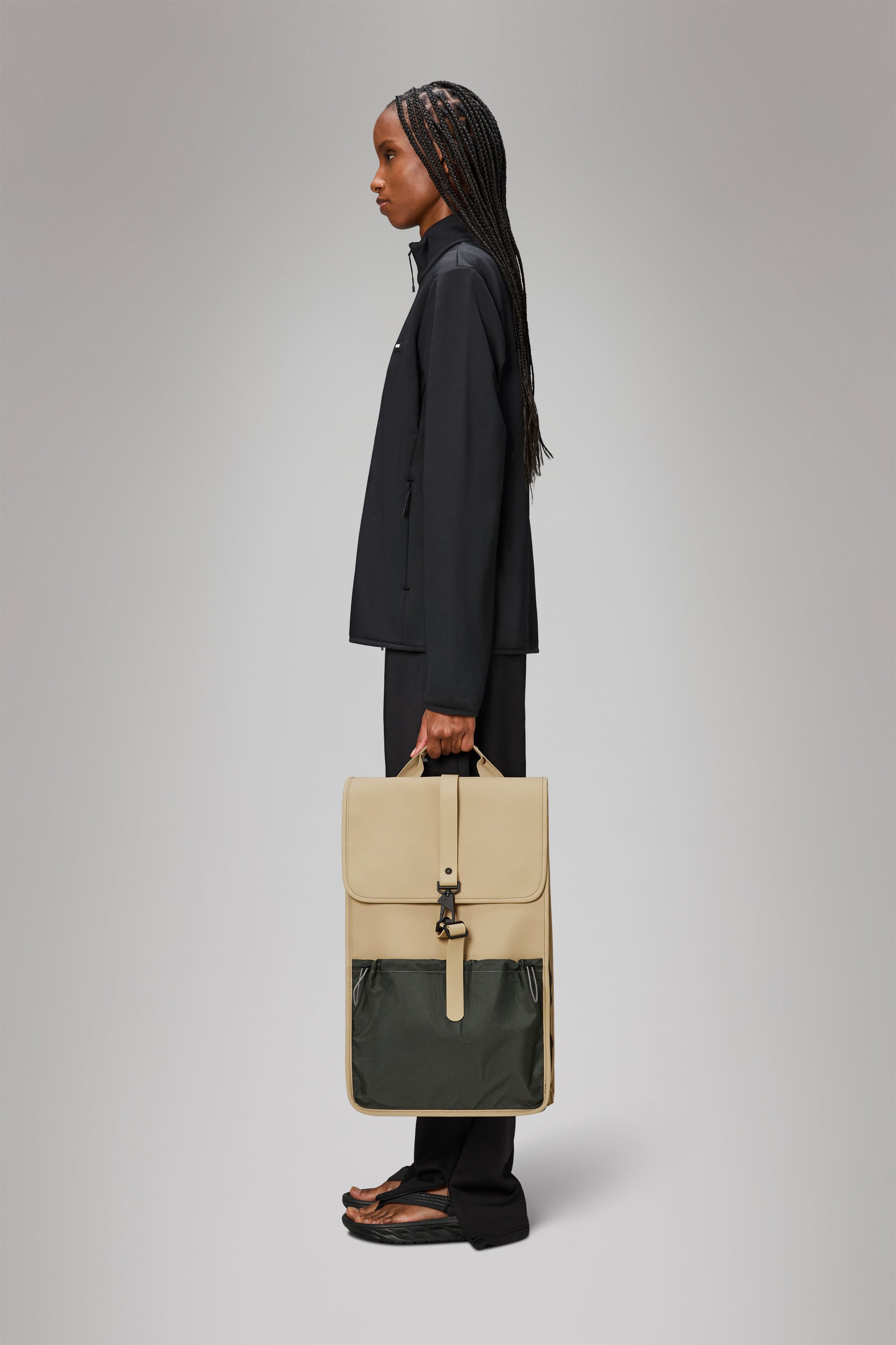 RAINS Mix Backpack Sand 23L H48 x D16 x W30 cm Backpack