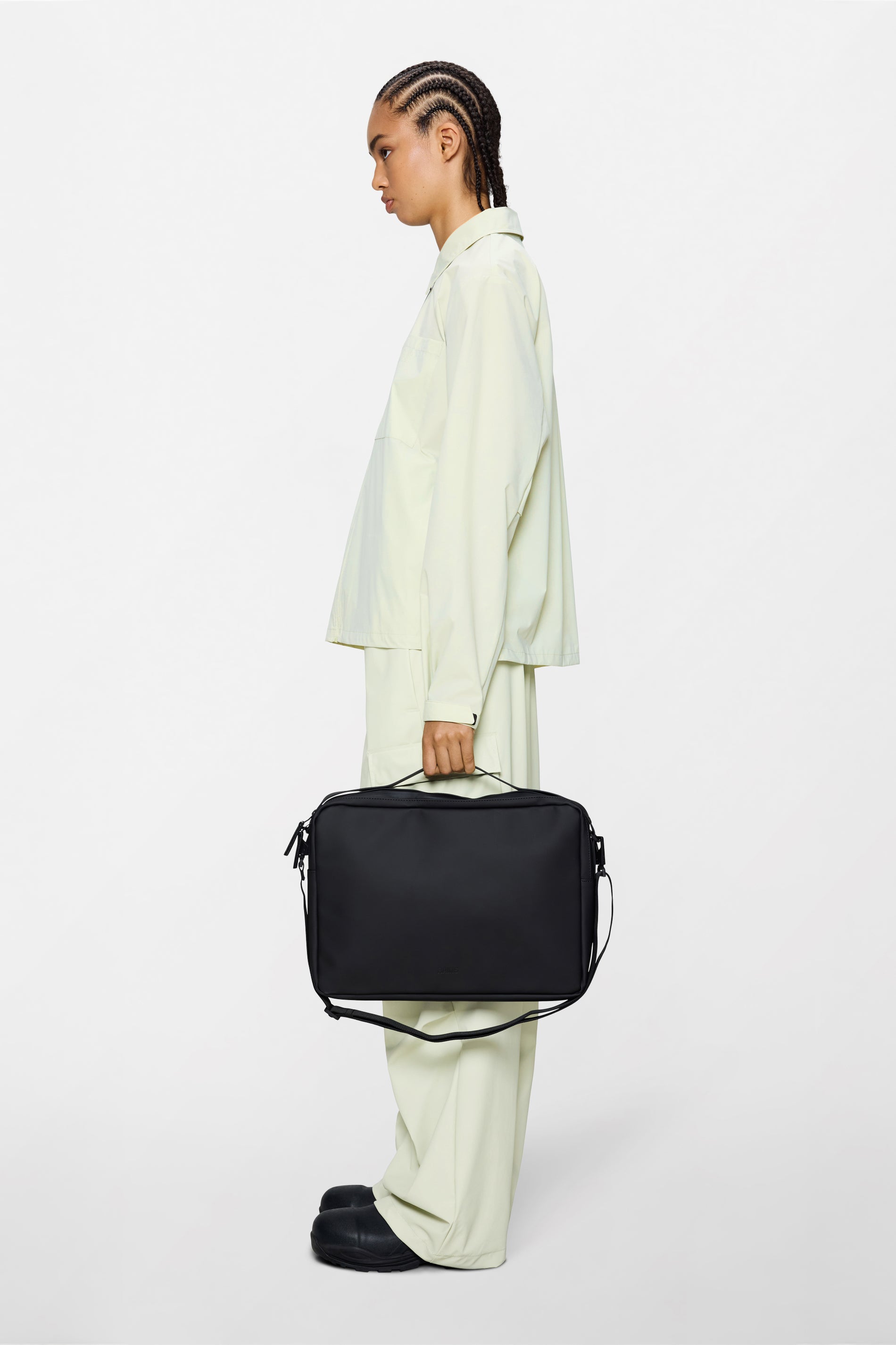 RAINS Laptop Bag 15‚Ä≥/16‚Ä≥ Black 6L H28 x D5.50 x W39 cm Laptop bag