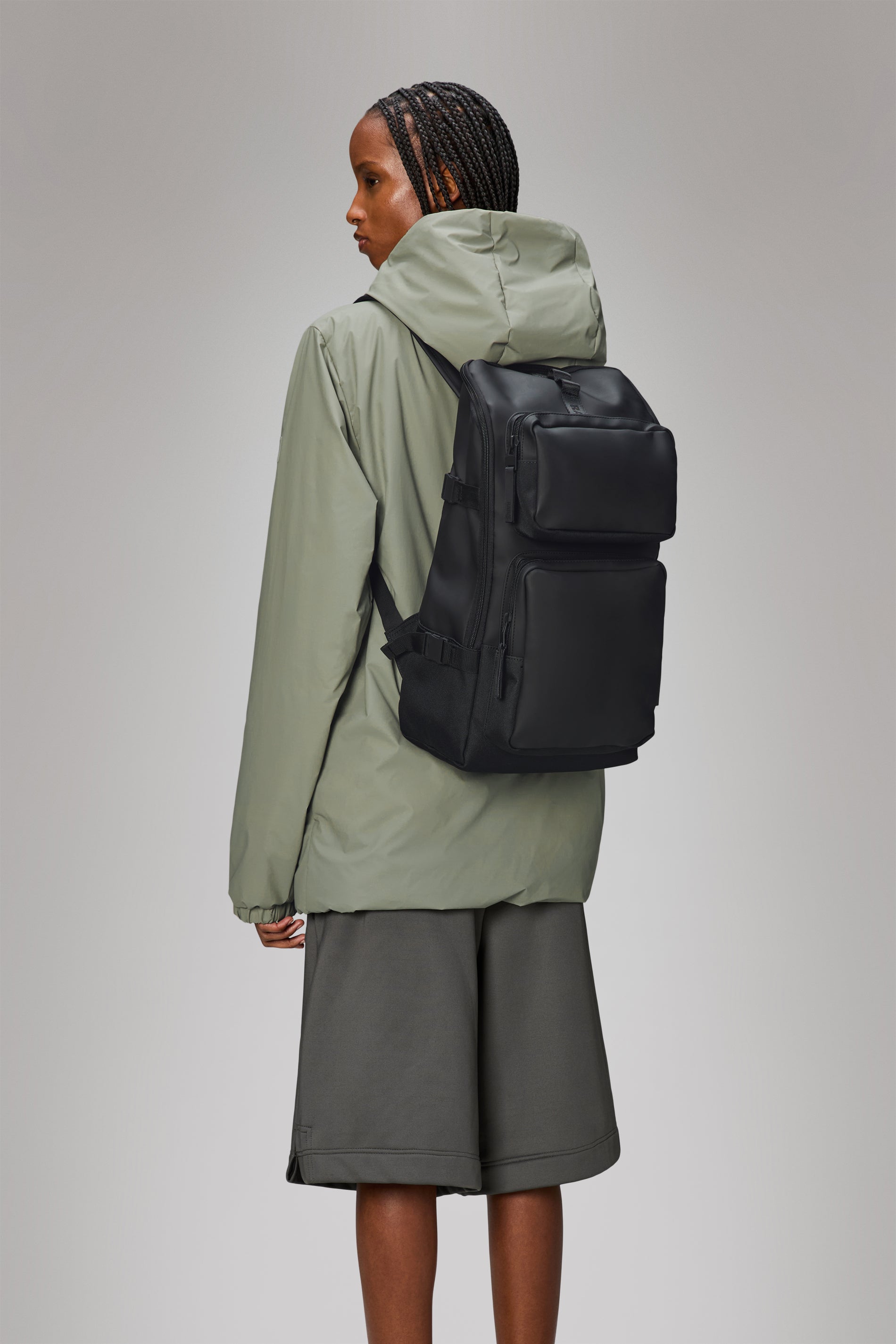 RAINS Trail Cargo Backpack Black 14L H45 x D12 x W26 cm Backpack