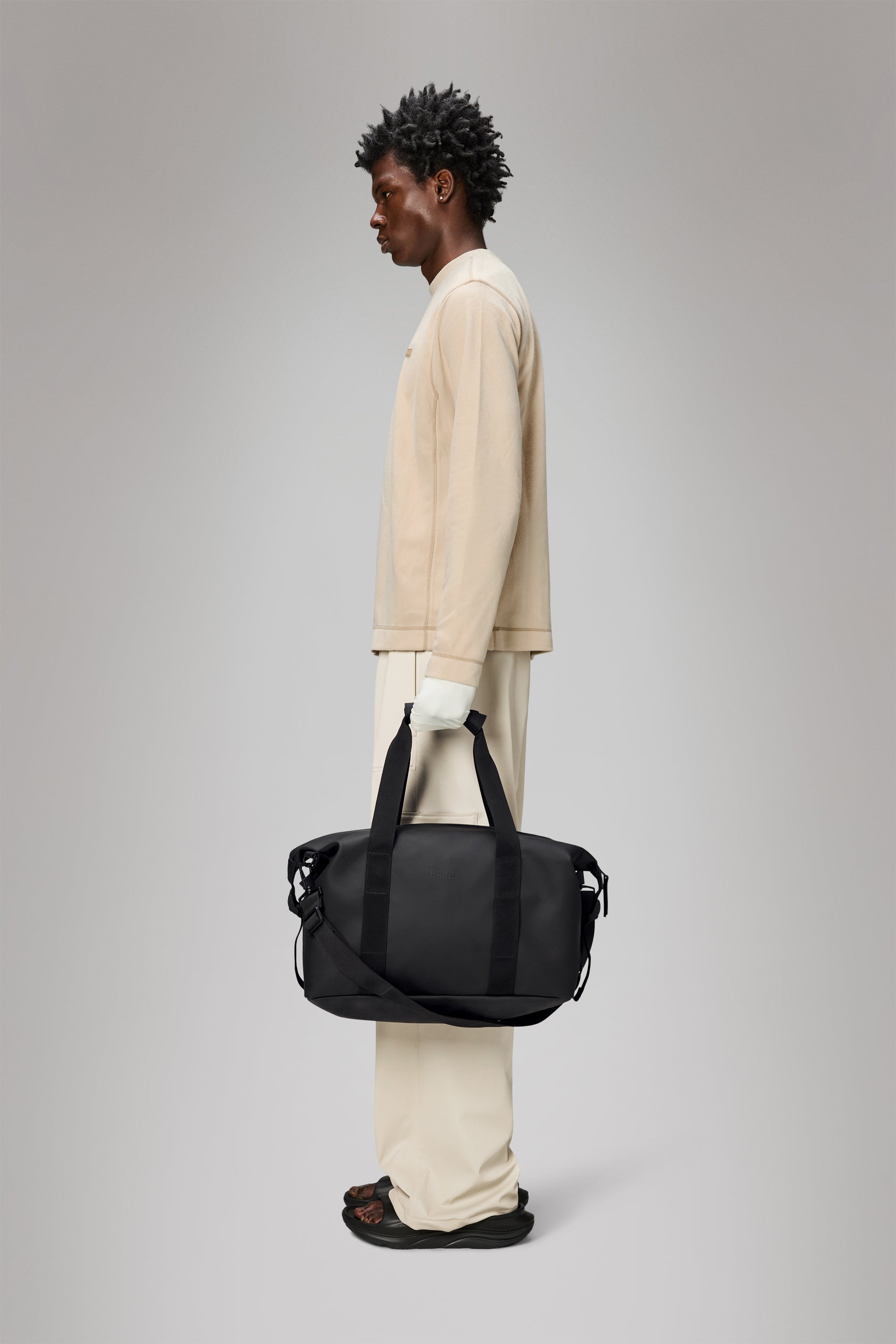 RAINS Hilo Weekend Bag Small Black Weekender