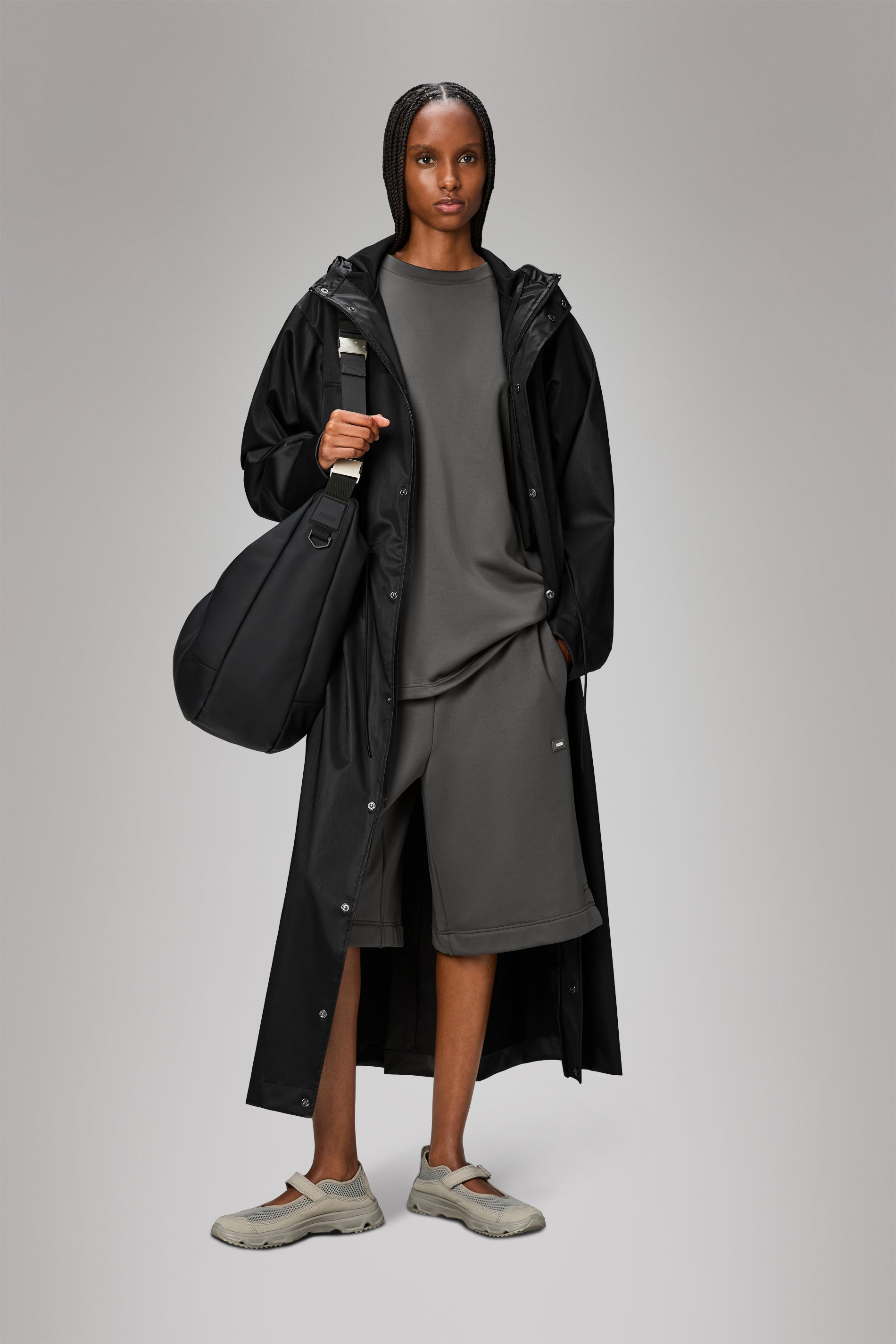 RAINS Bold Longest Jacket Black Grain Jacket