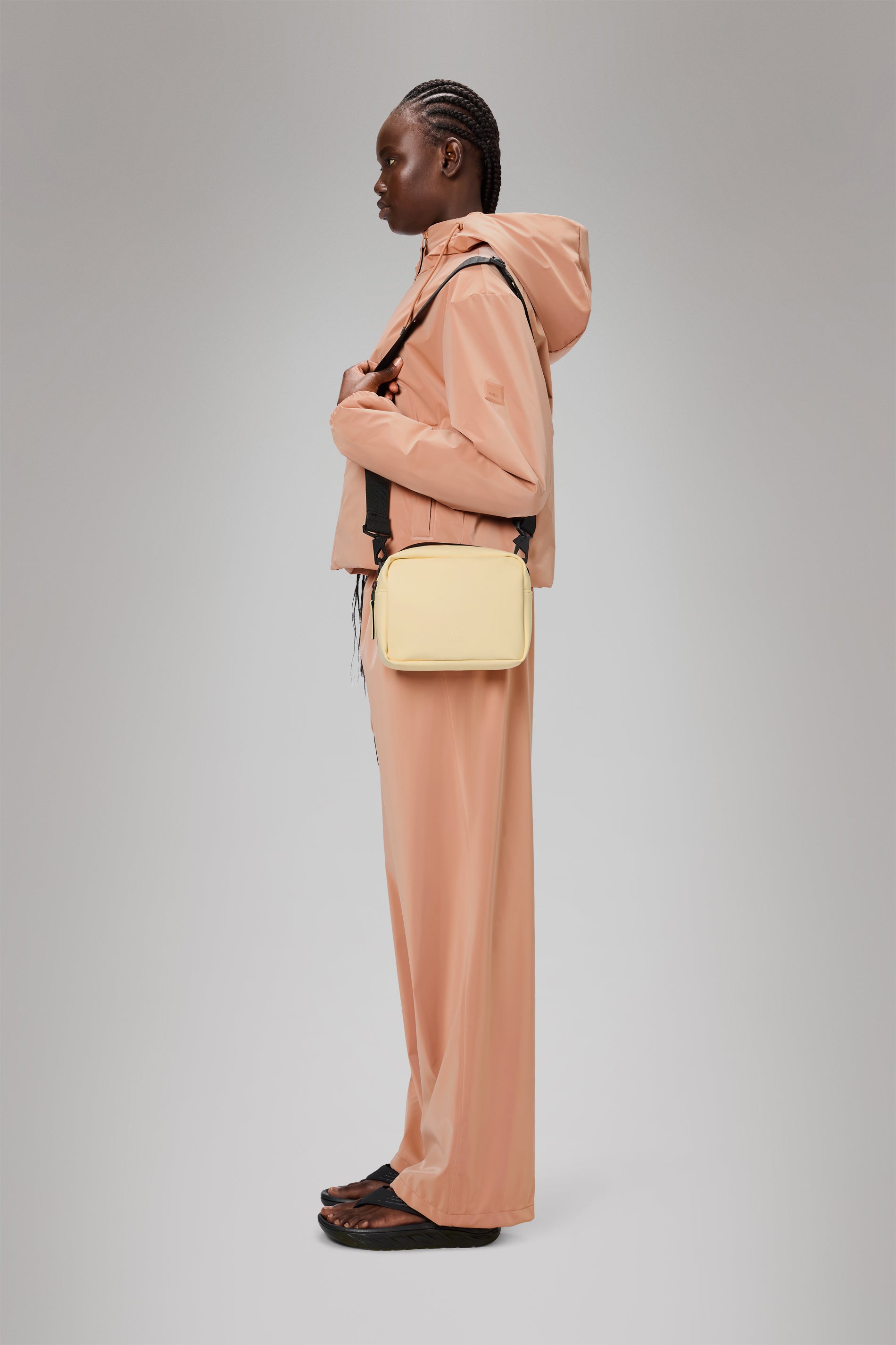 RAINS Box Bag Gleam Crossbody