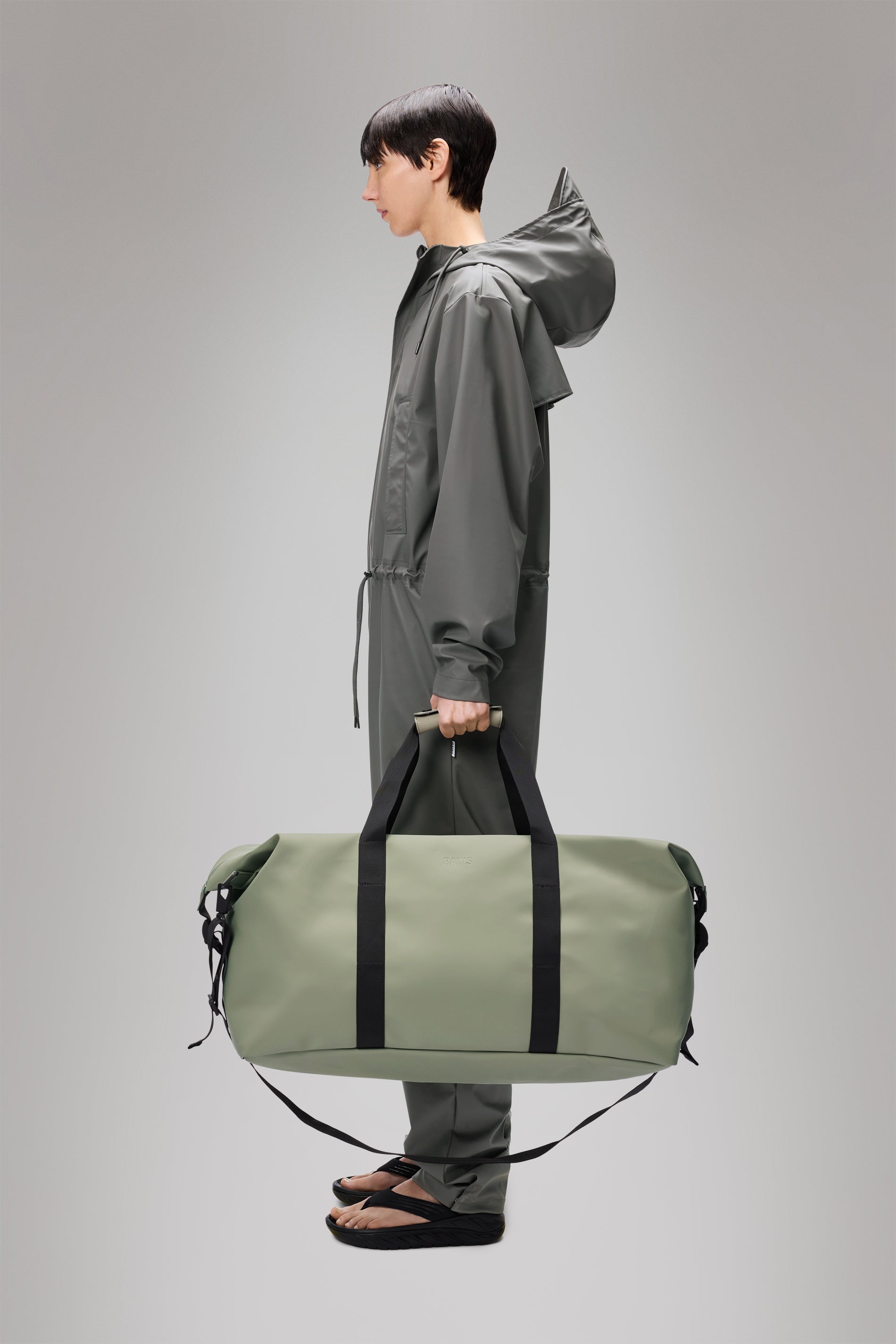 RAINS Hilo Weekend Bag Large Drift 47L H29 x D27 x W60 cm Weekender