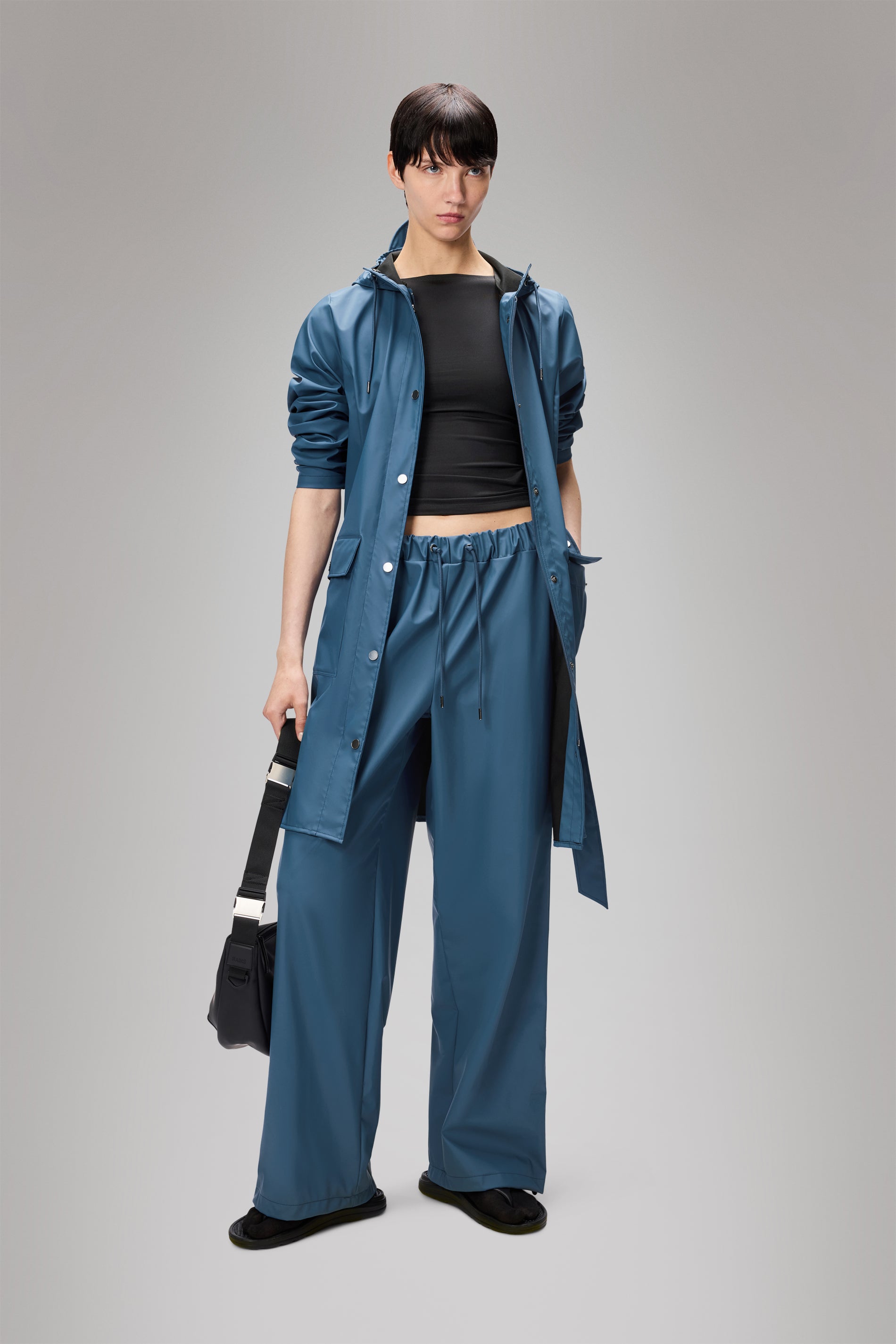 RAINS Curve Long Jacket
 Pulse Jacket